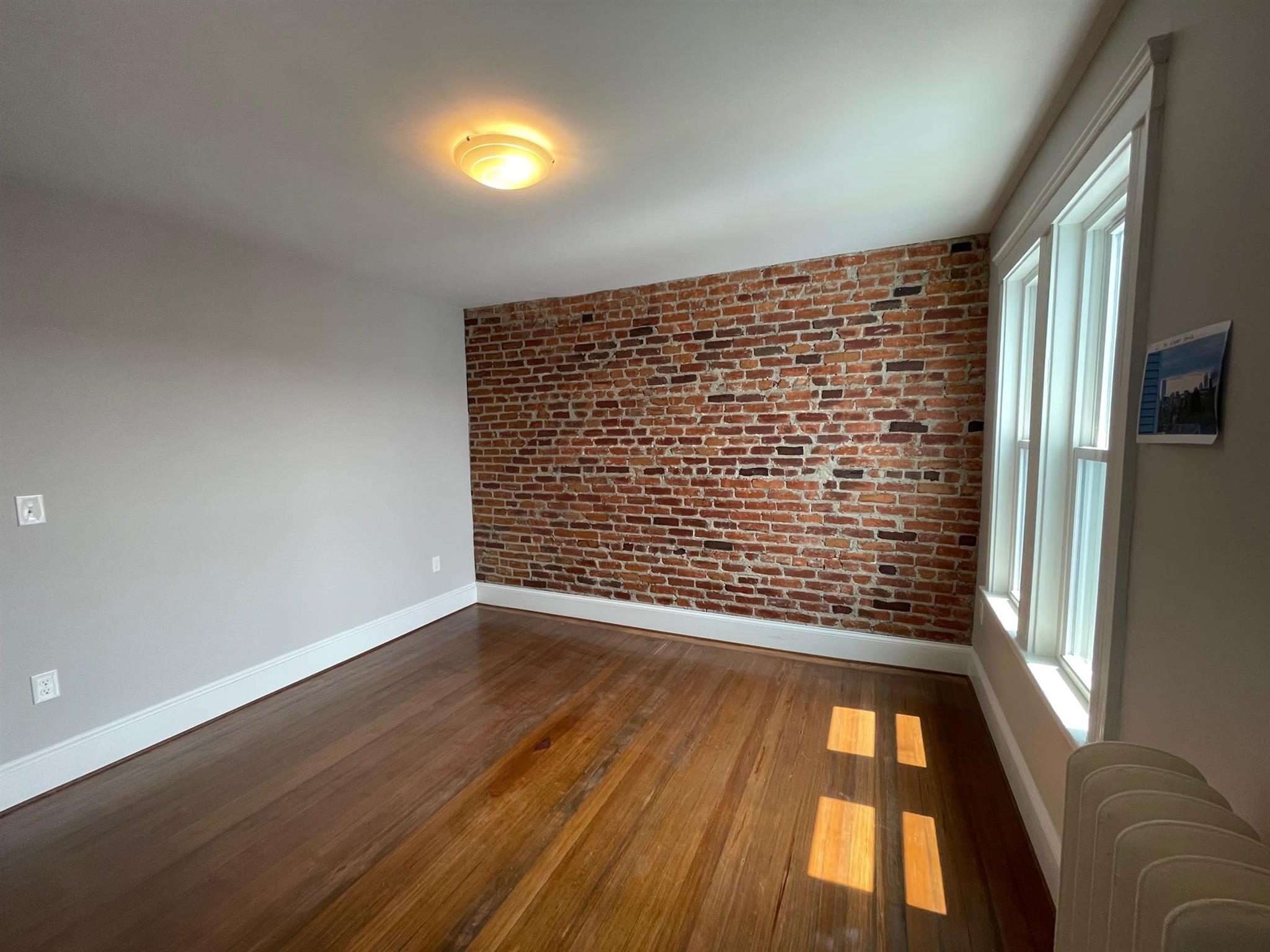 354 Broadway, Magoun Square