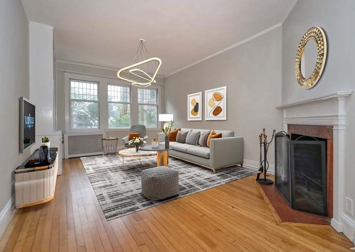 10 Dana St, Harvard Square