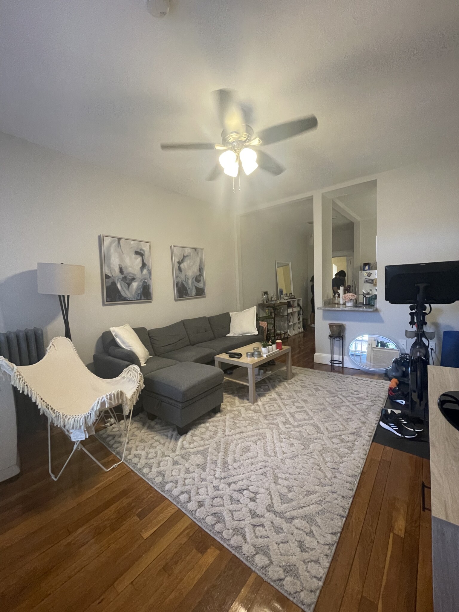 321 Summit Ave, Brighton