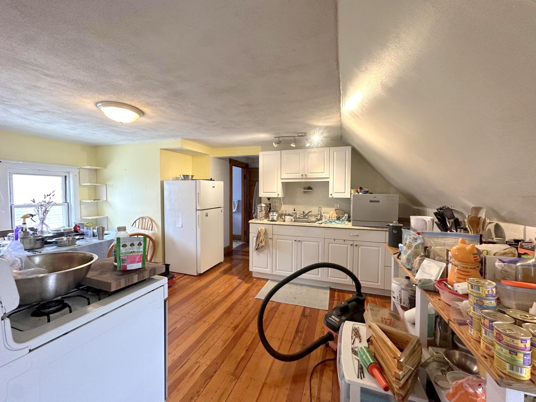 74 Prentiss St, Watertown