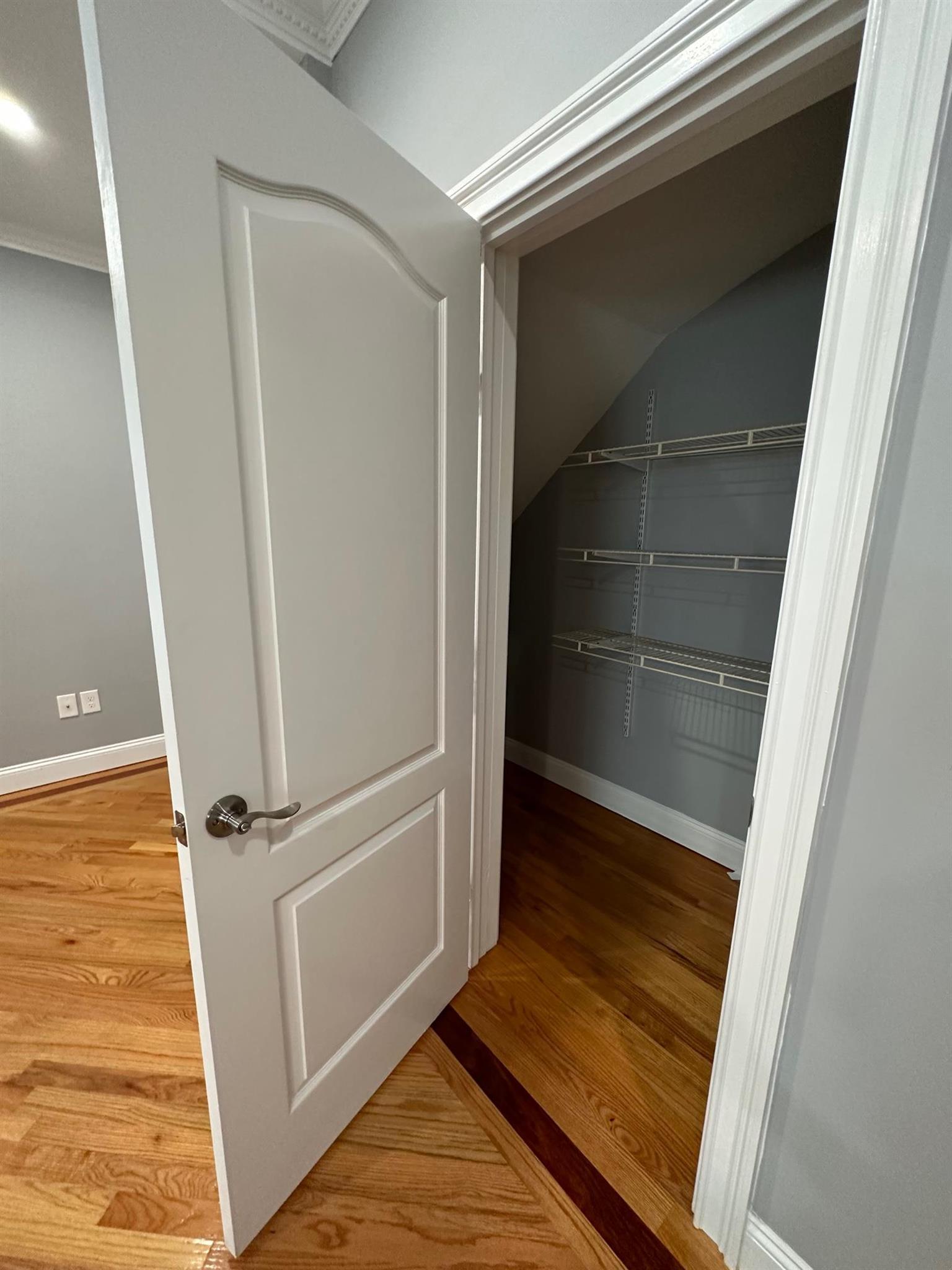 388 Somerville Ave, Union Square