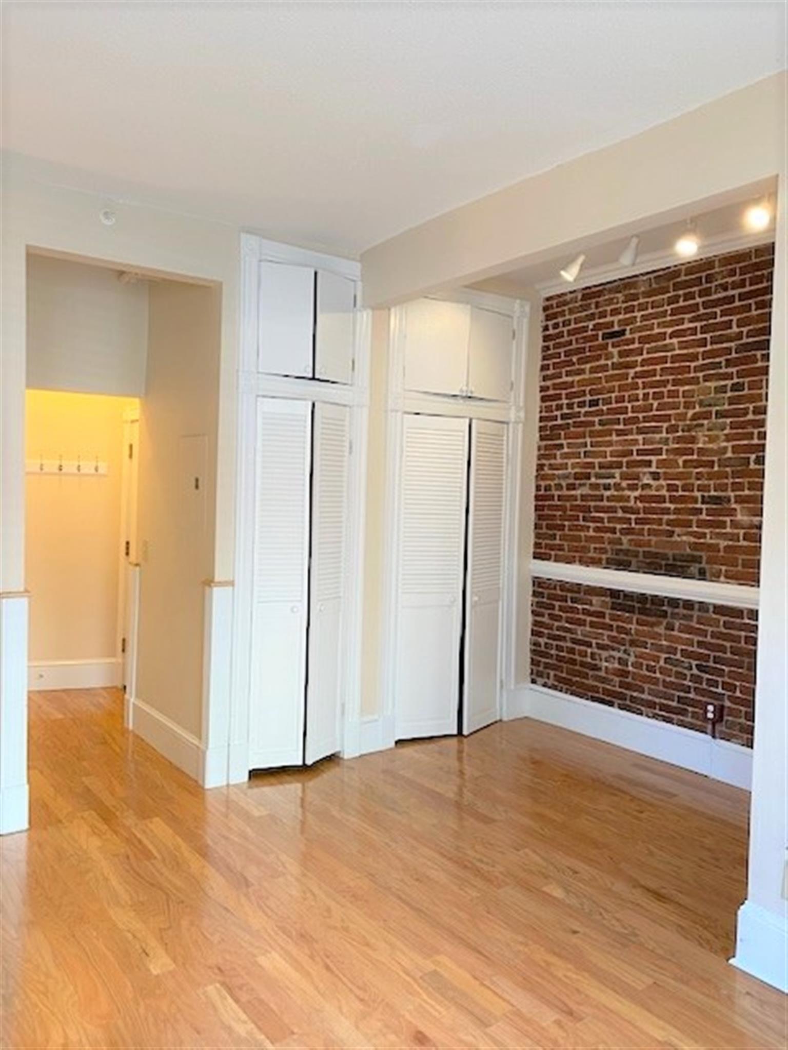 888 Massachusetts Ave, Central Square