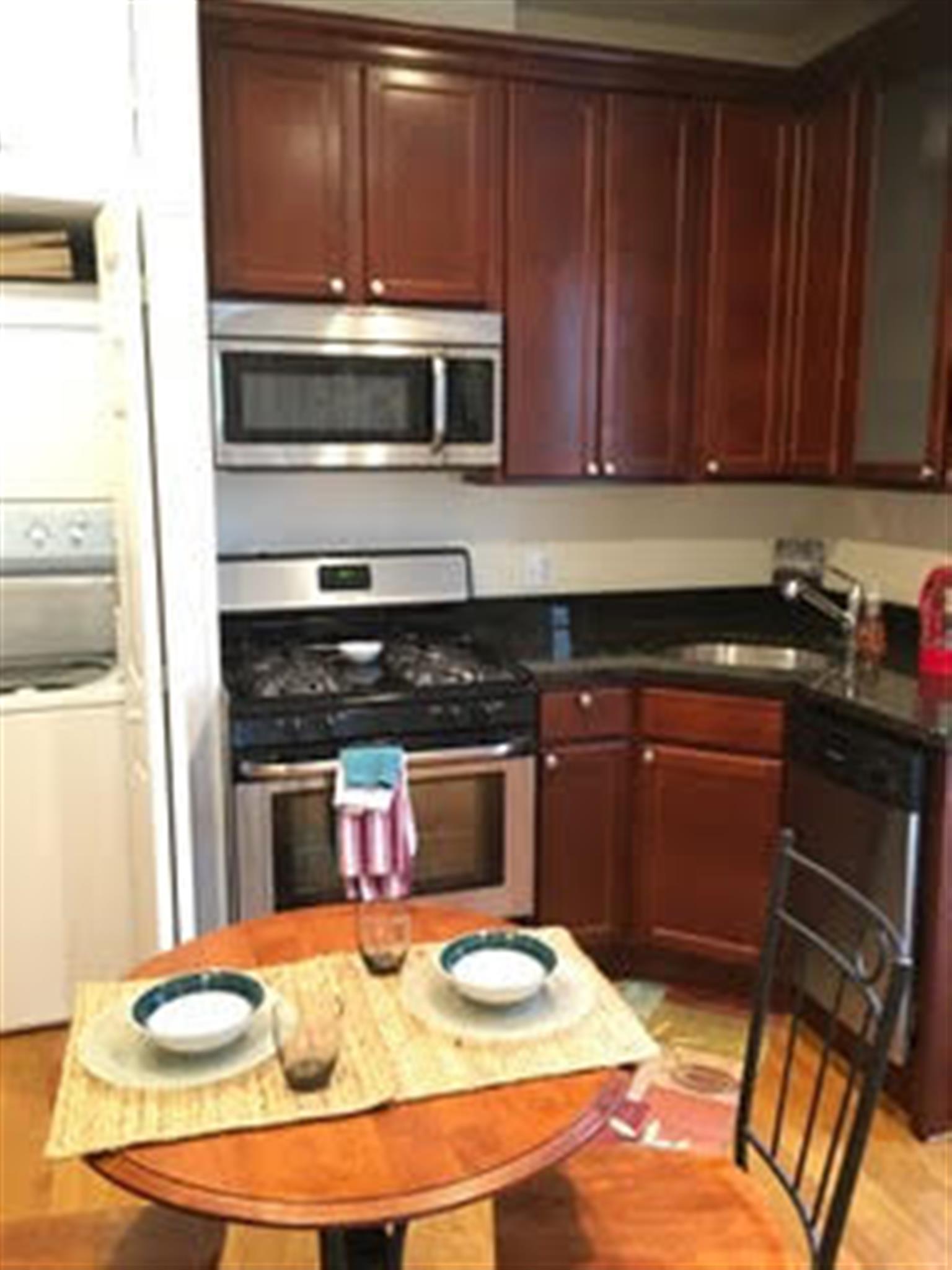 51 Lopez St, Cambridgeport