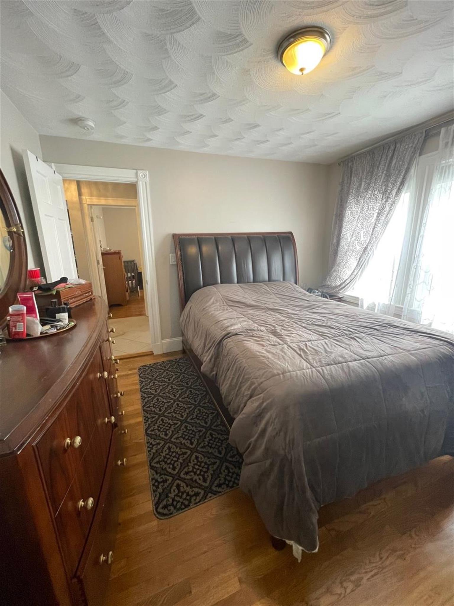 33 Lafayette St, Arlington