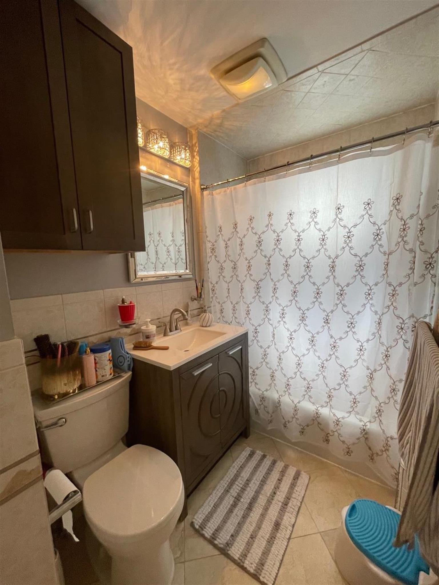 33 Lafayette St, Arlington