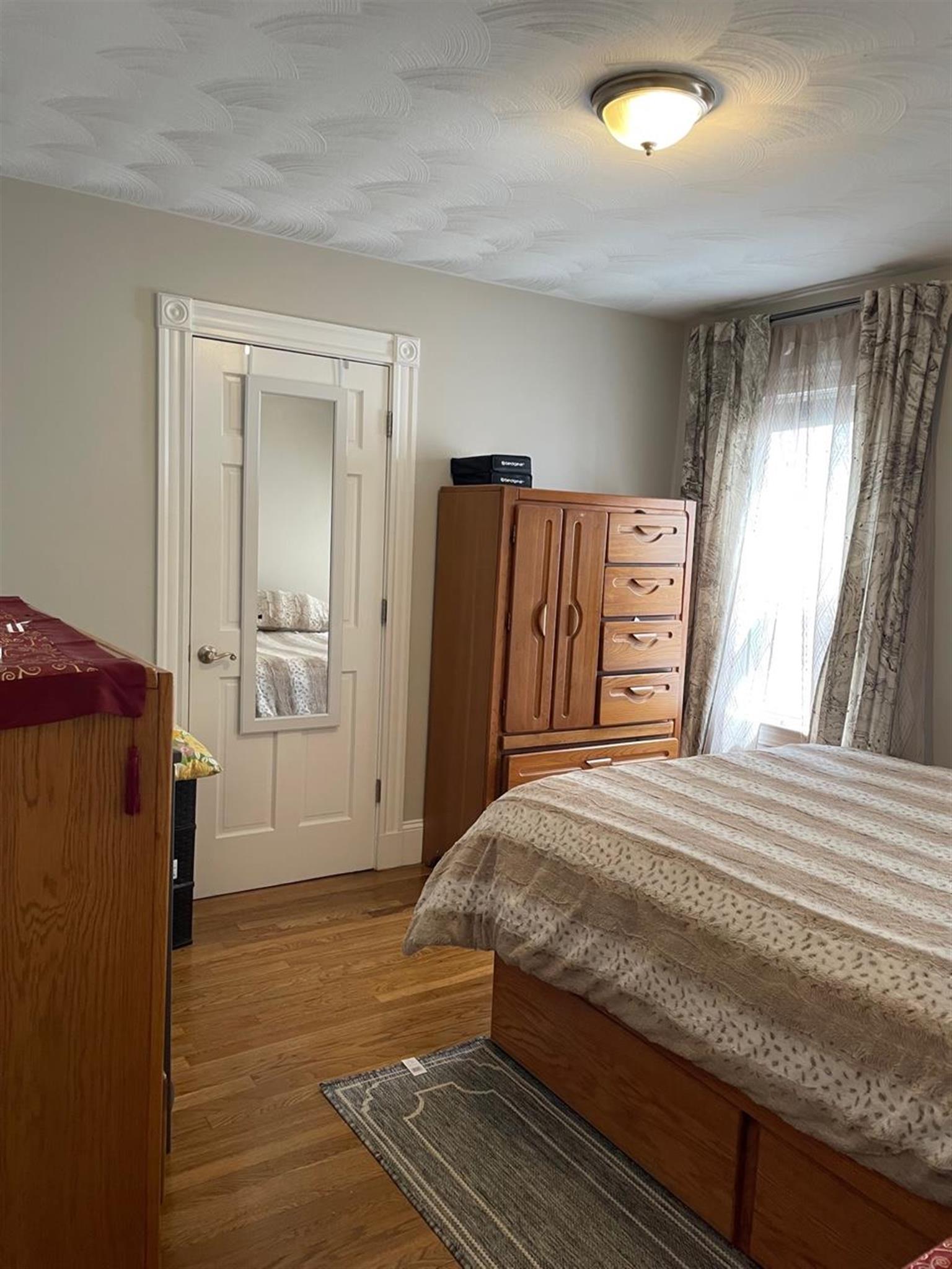 33 Lafayette St, Arlington