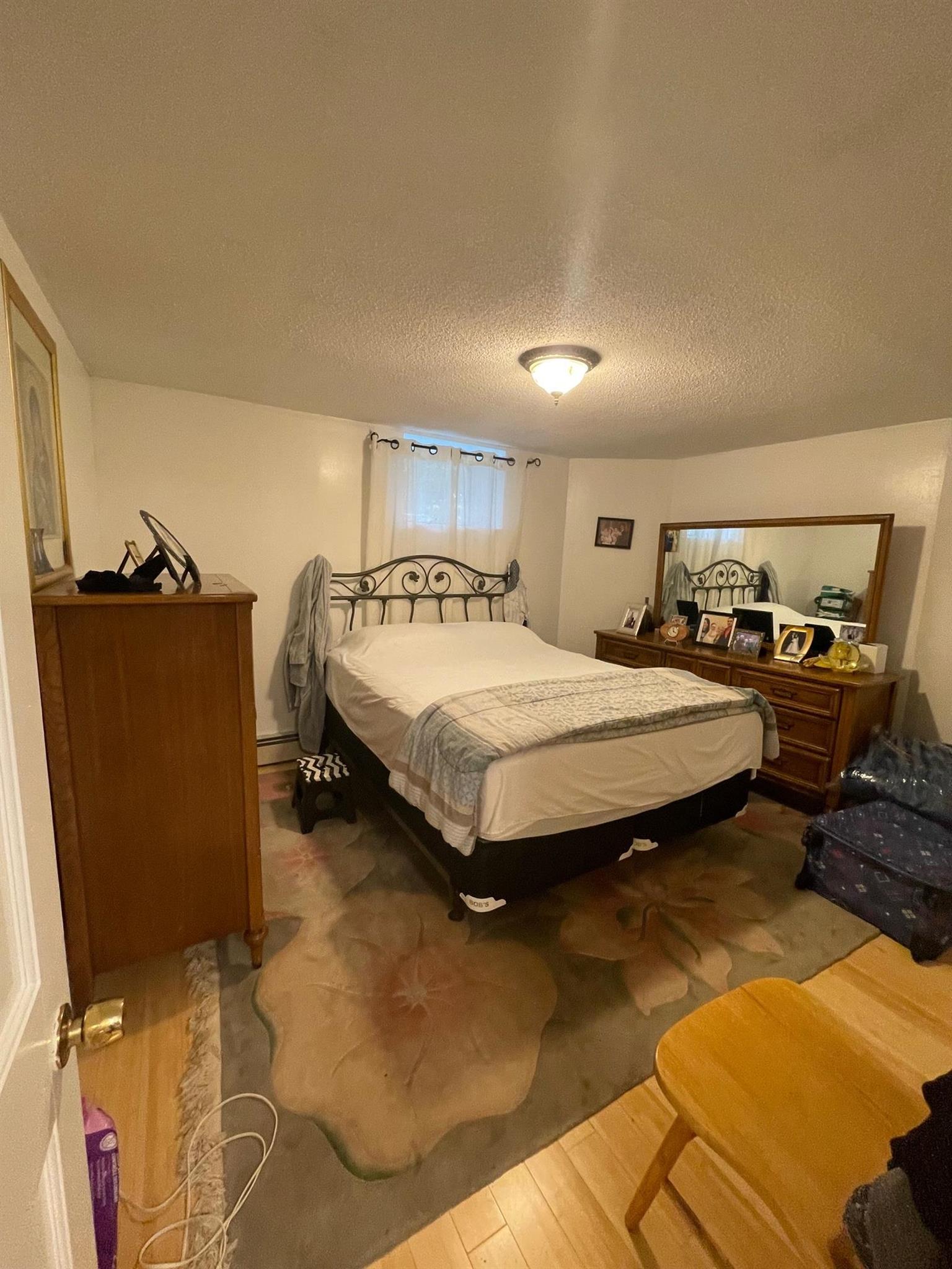 48 River St, Arlington