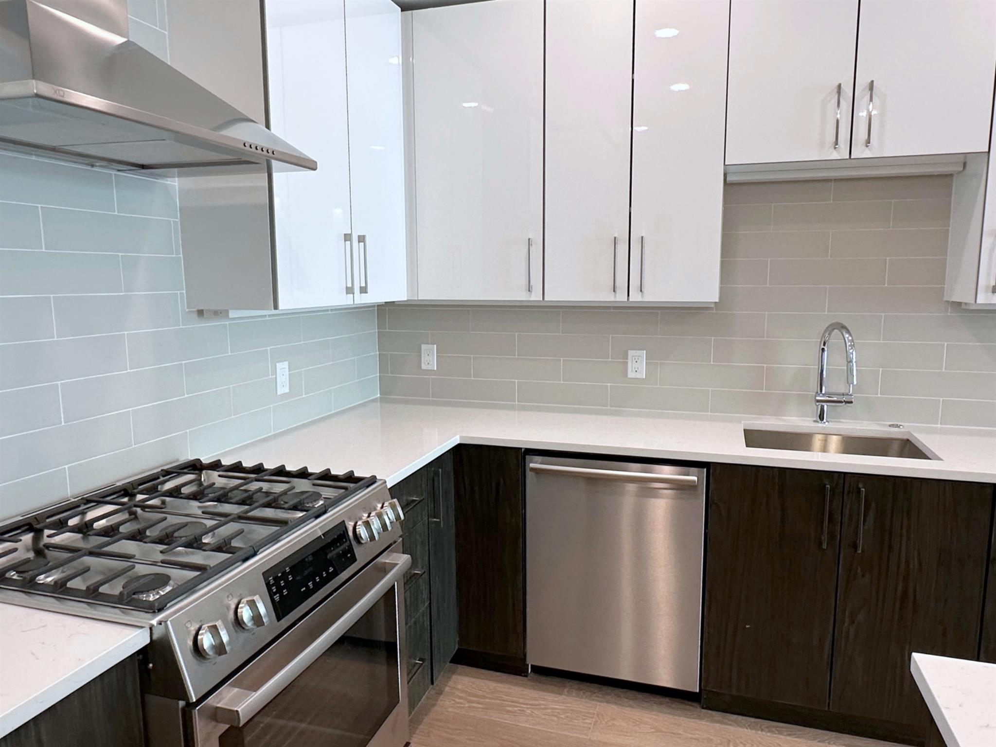 124 Highland Ave, Gilman Square