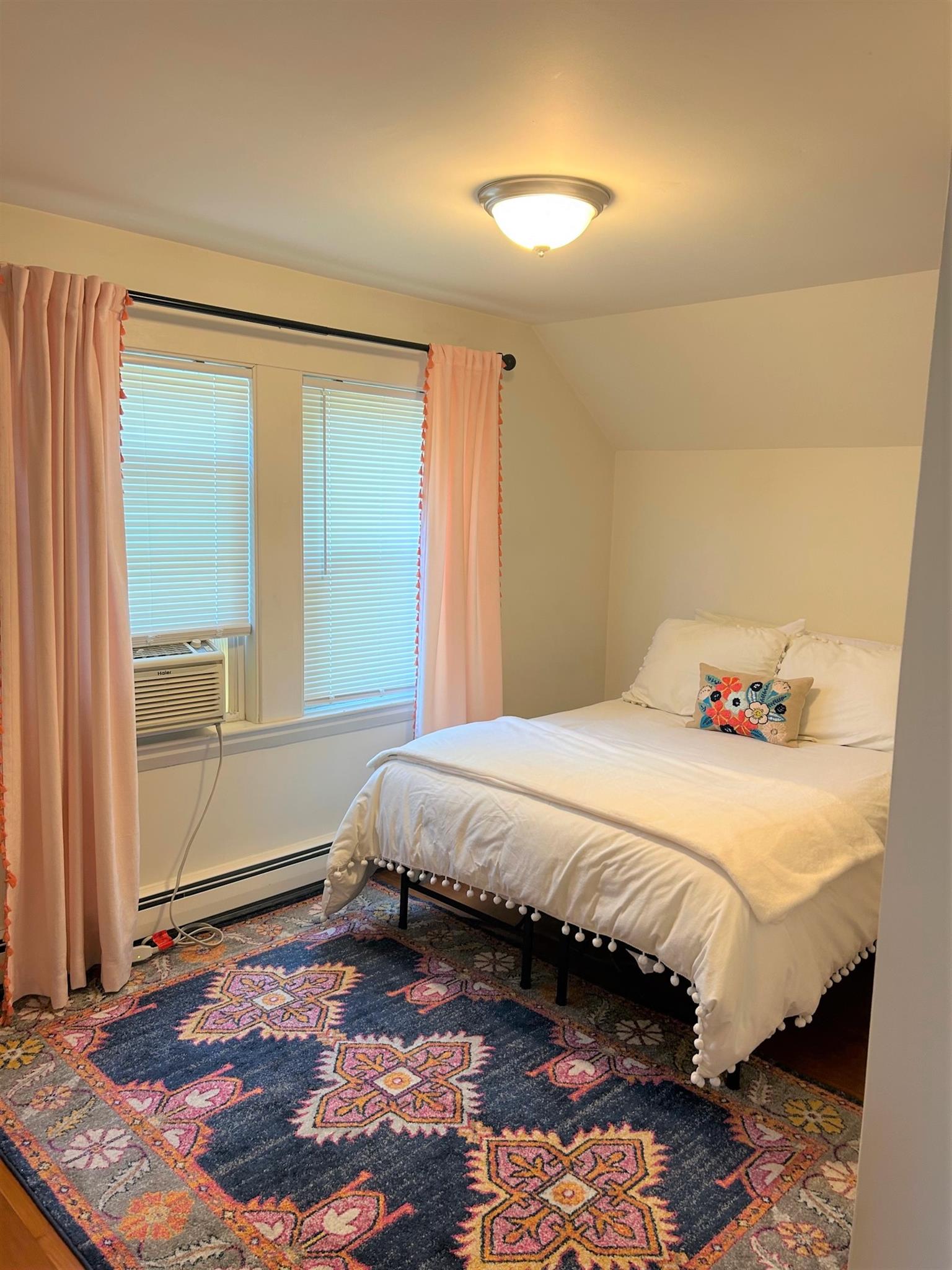 206 Emerson St, Cedar Park