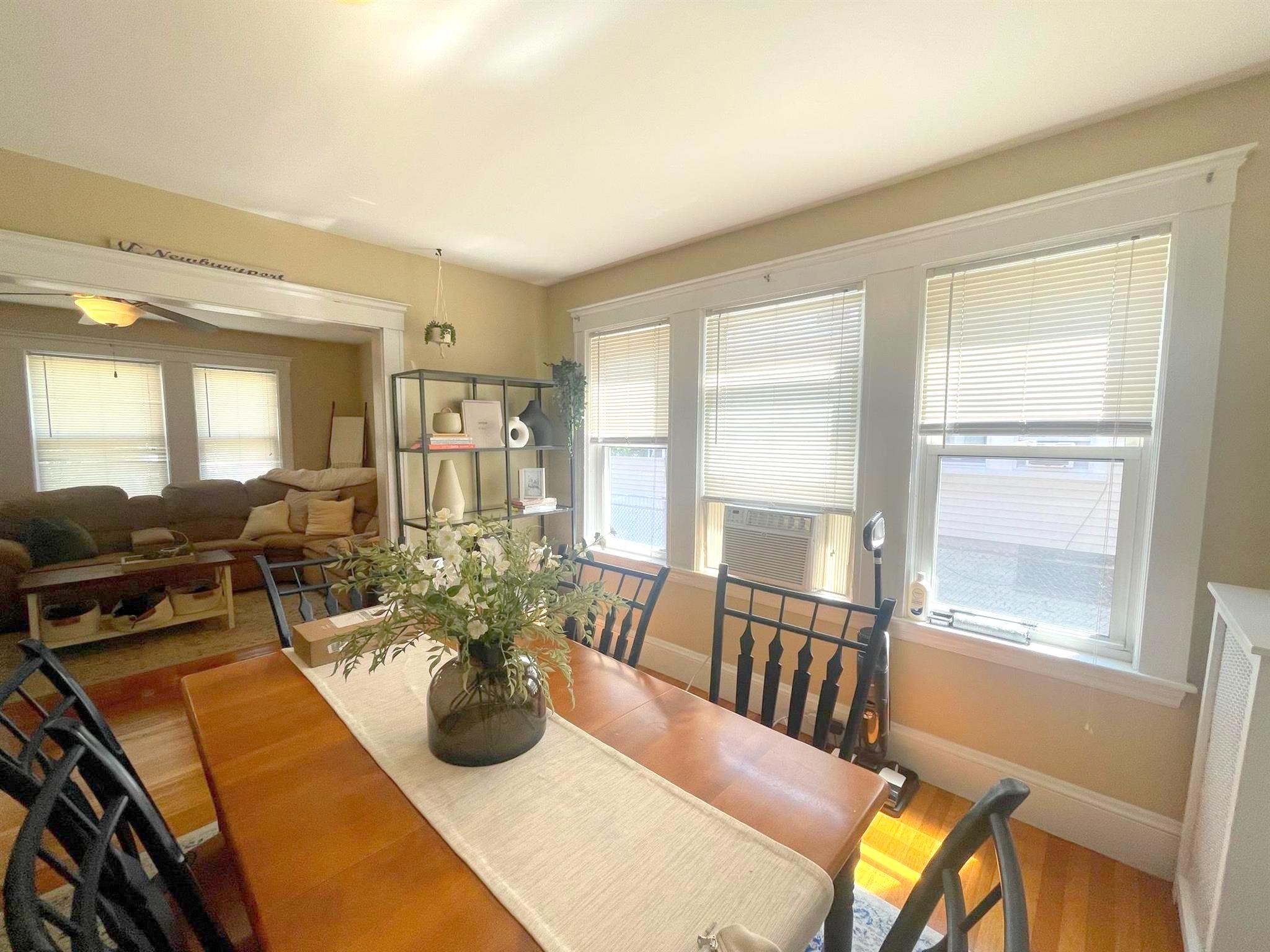 17 Irvington Rd, West Somerville