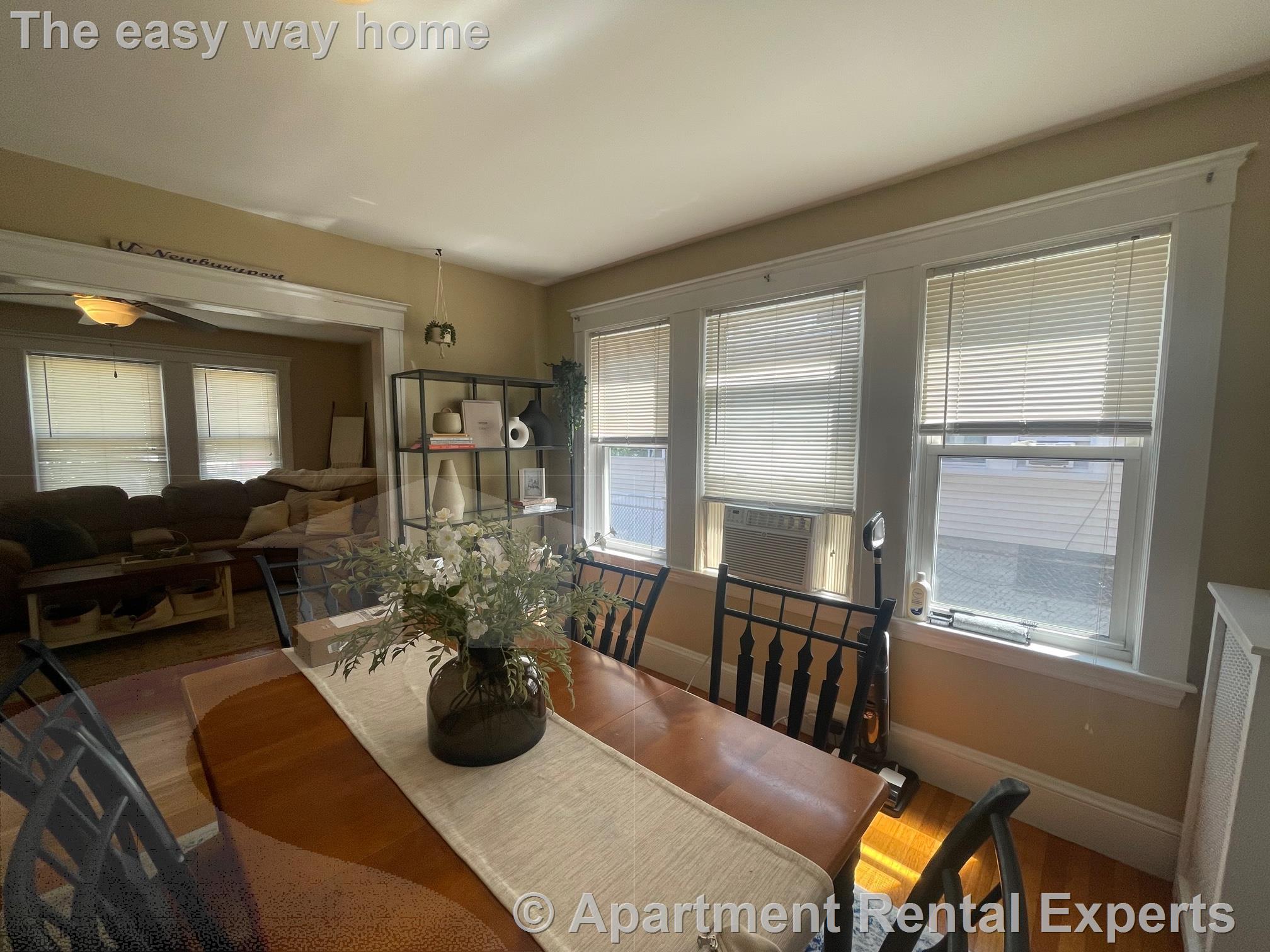 17 Irvington Rd, West Somerville