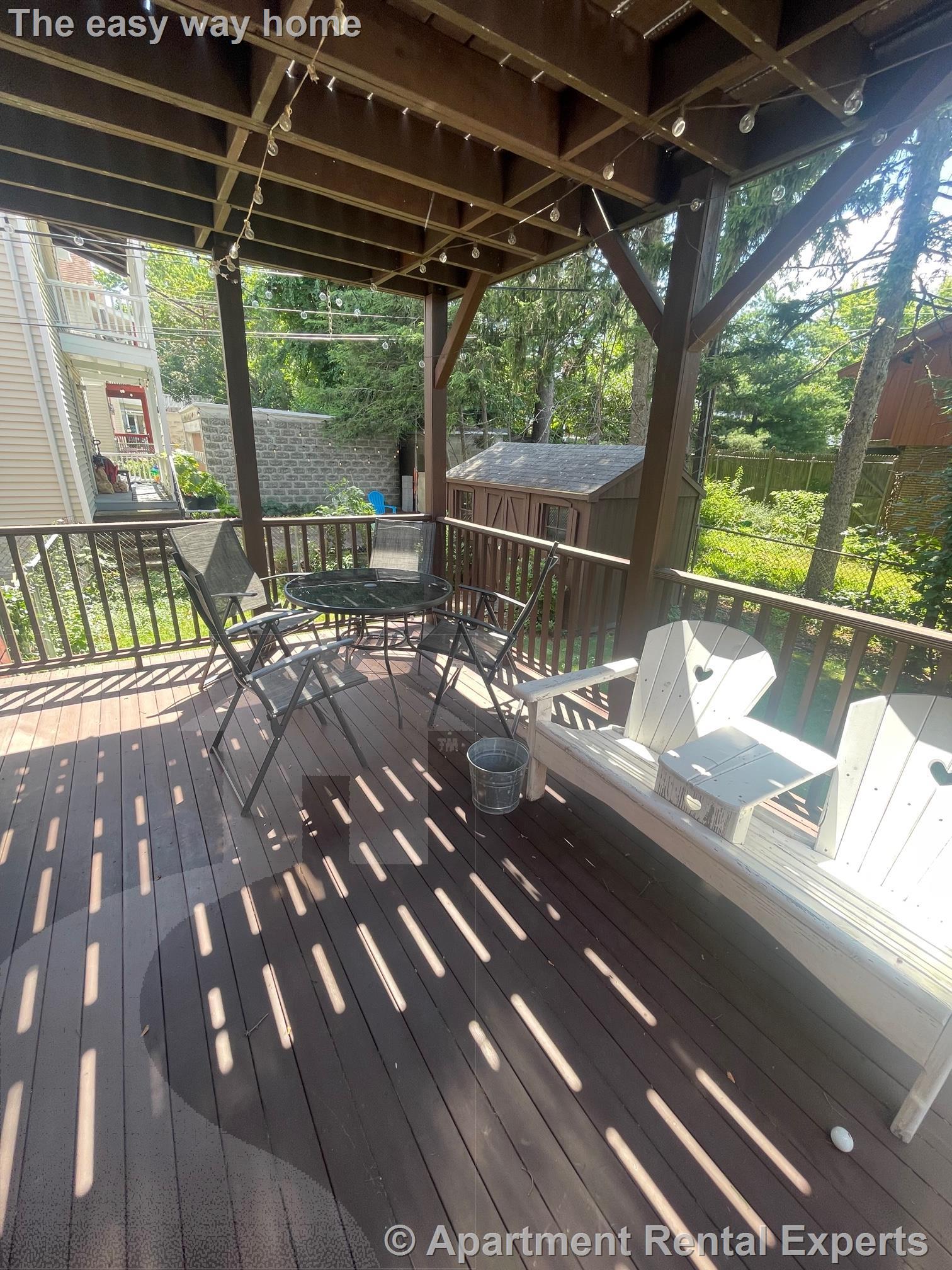 17 Irvington Rd, West Somerville