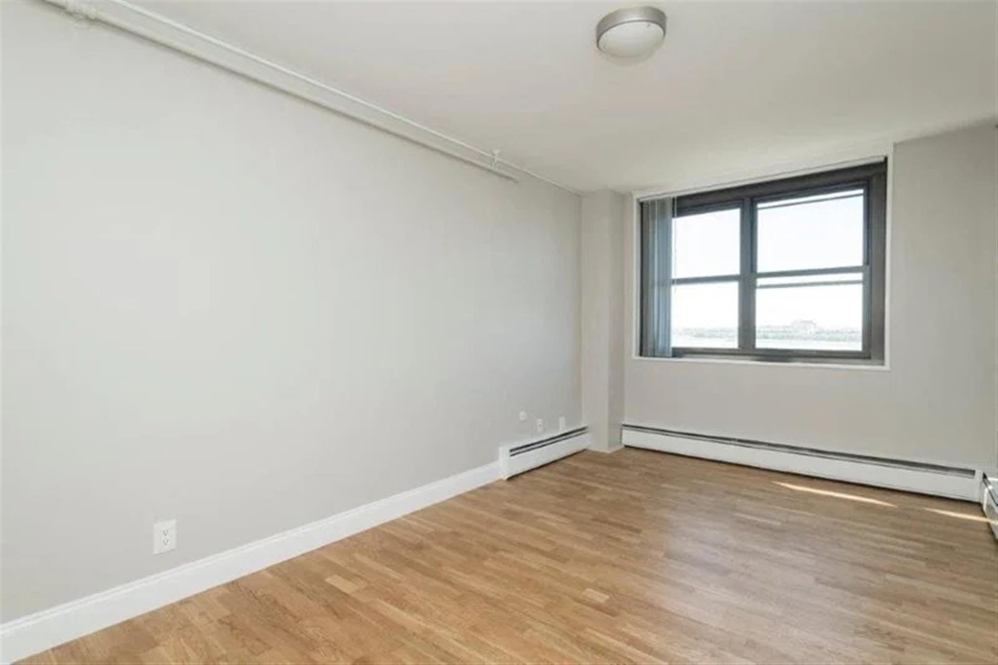 1410 Columbia Rd, South Boston