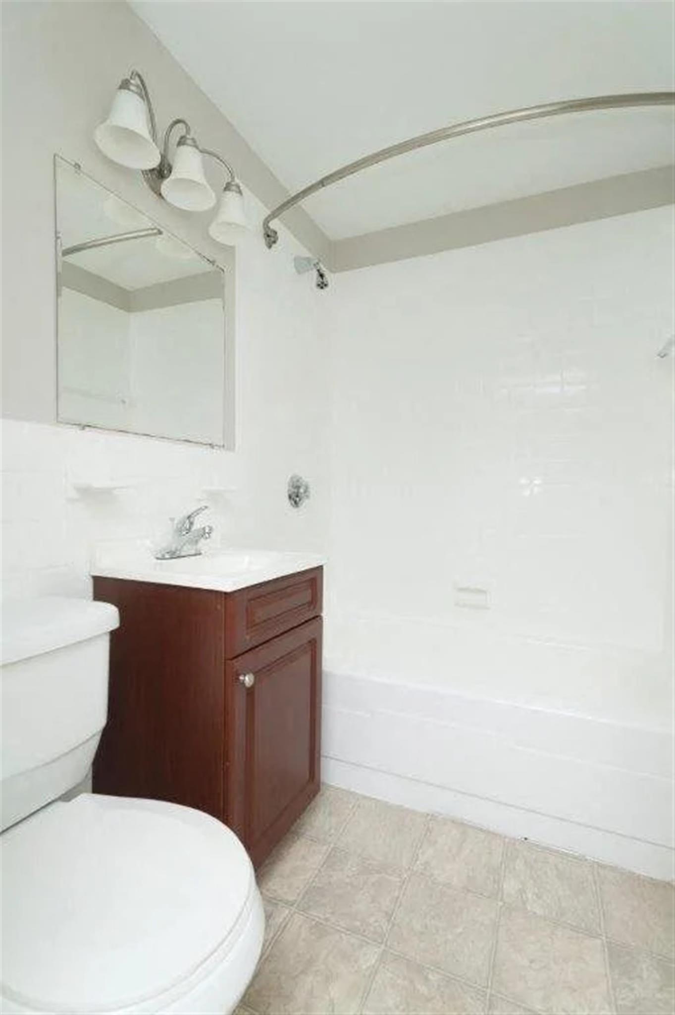 1410 Columbia Rd, South Boston