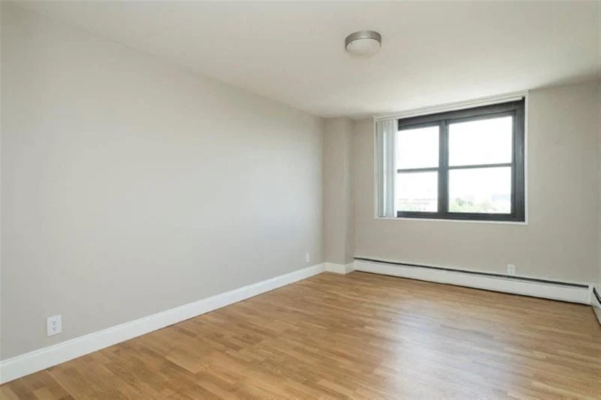 1410 Columbia Rd, South Boston