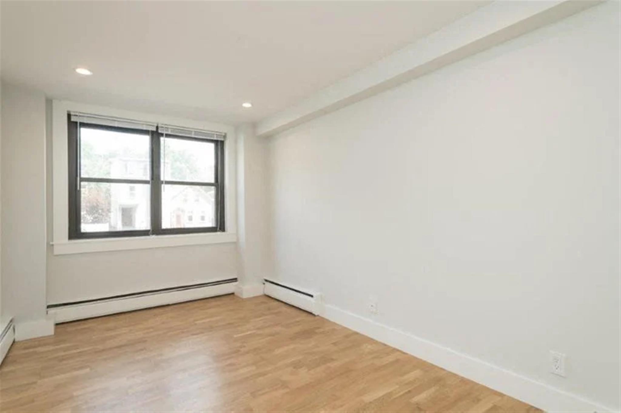 1410 Columbia Rd, South Boston