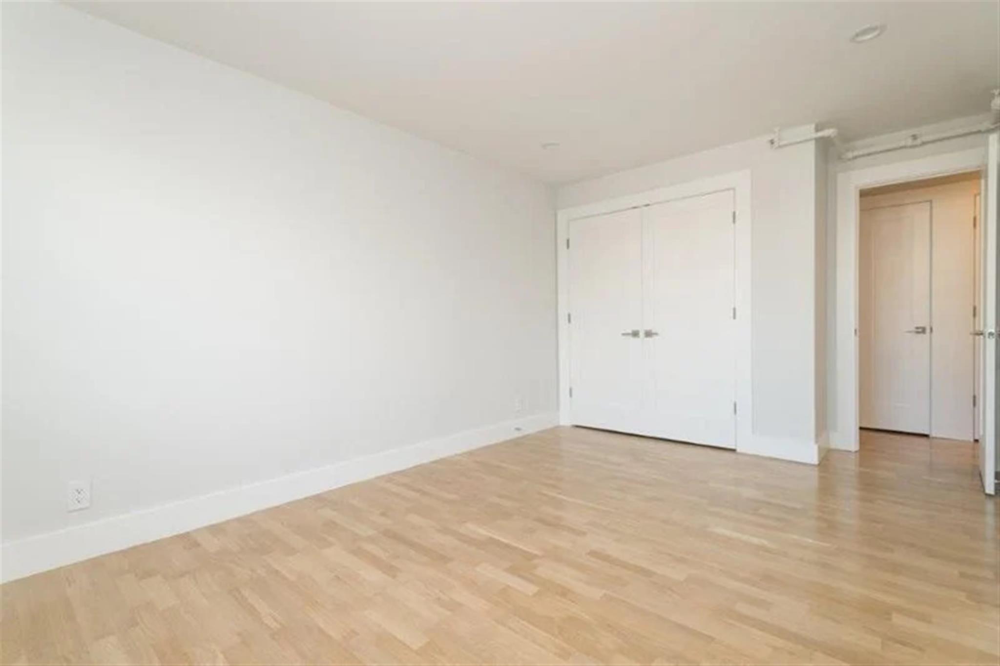 1410 Columbia Rd, South Boston