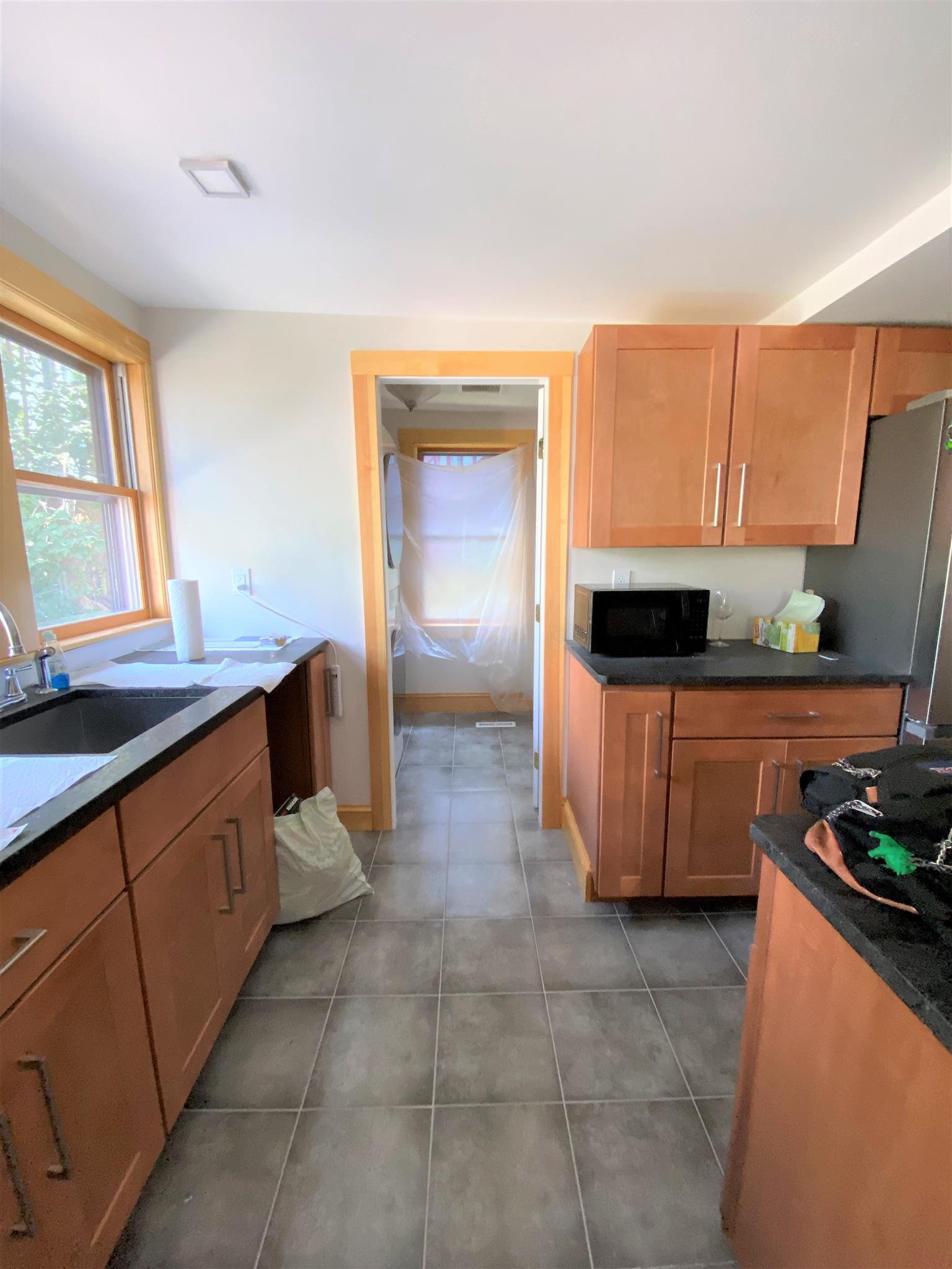 9 West St, Central Square