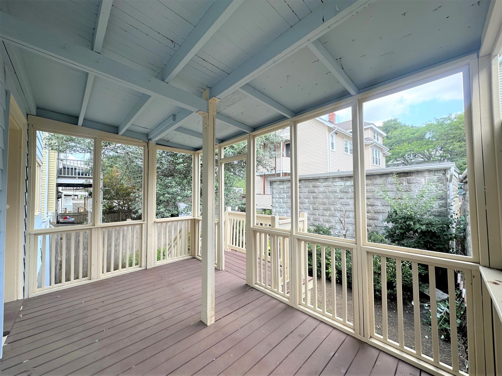 35 Sunset Rd, Teele Square