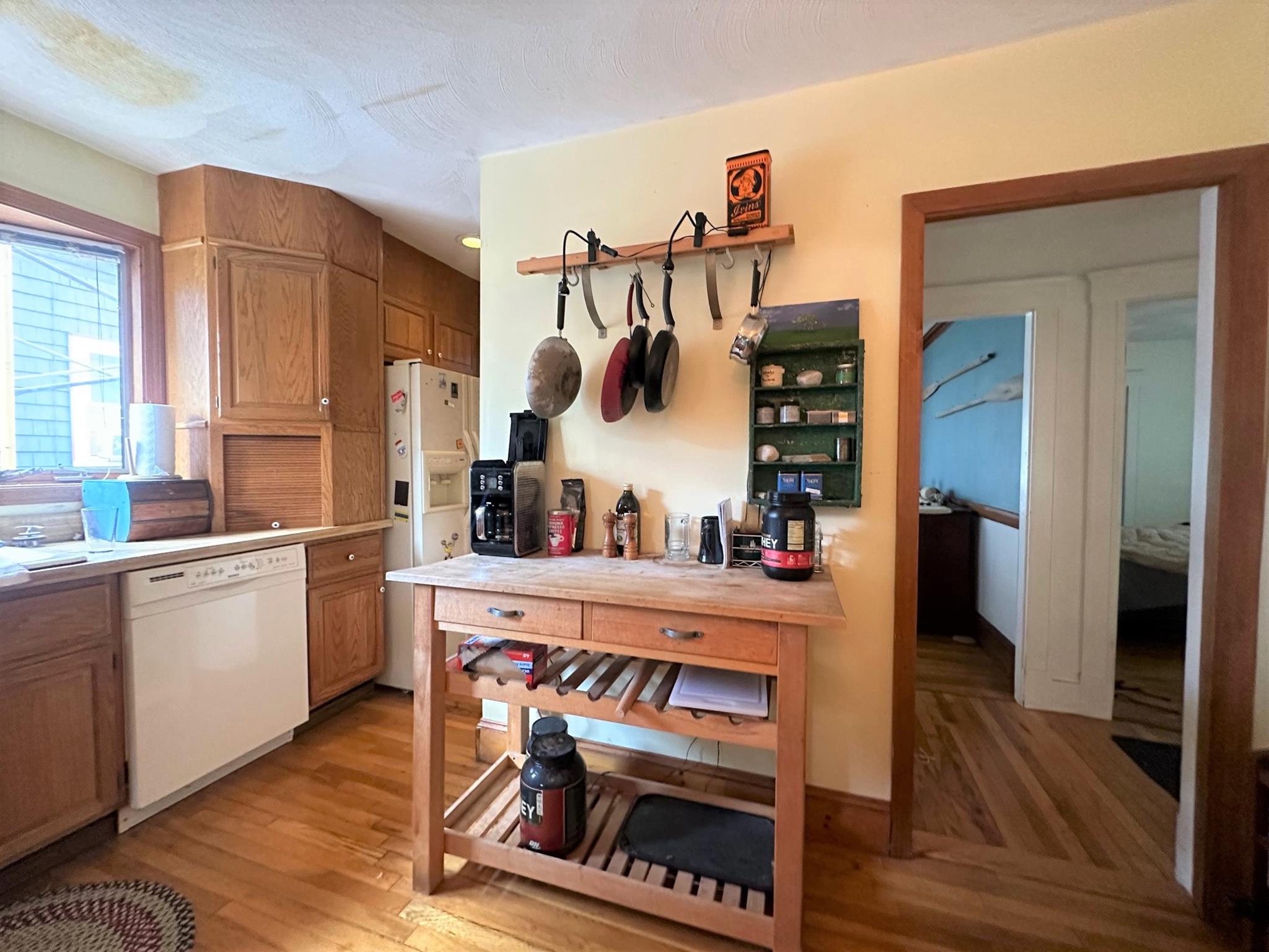 35 Sunset Rd, Teele Square