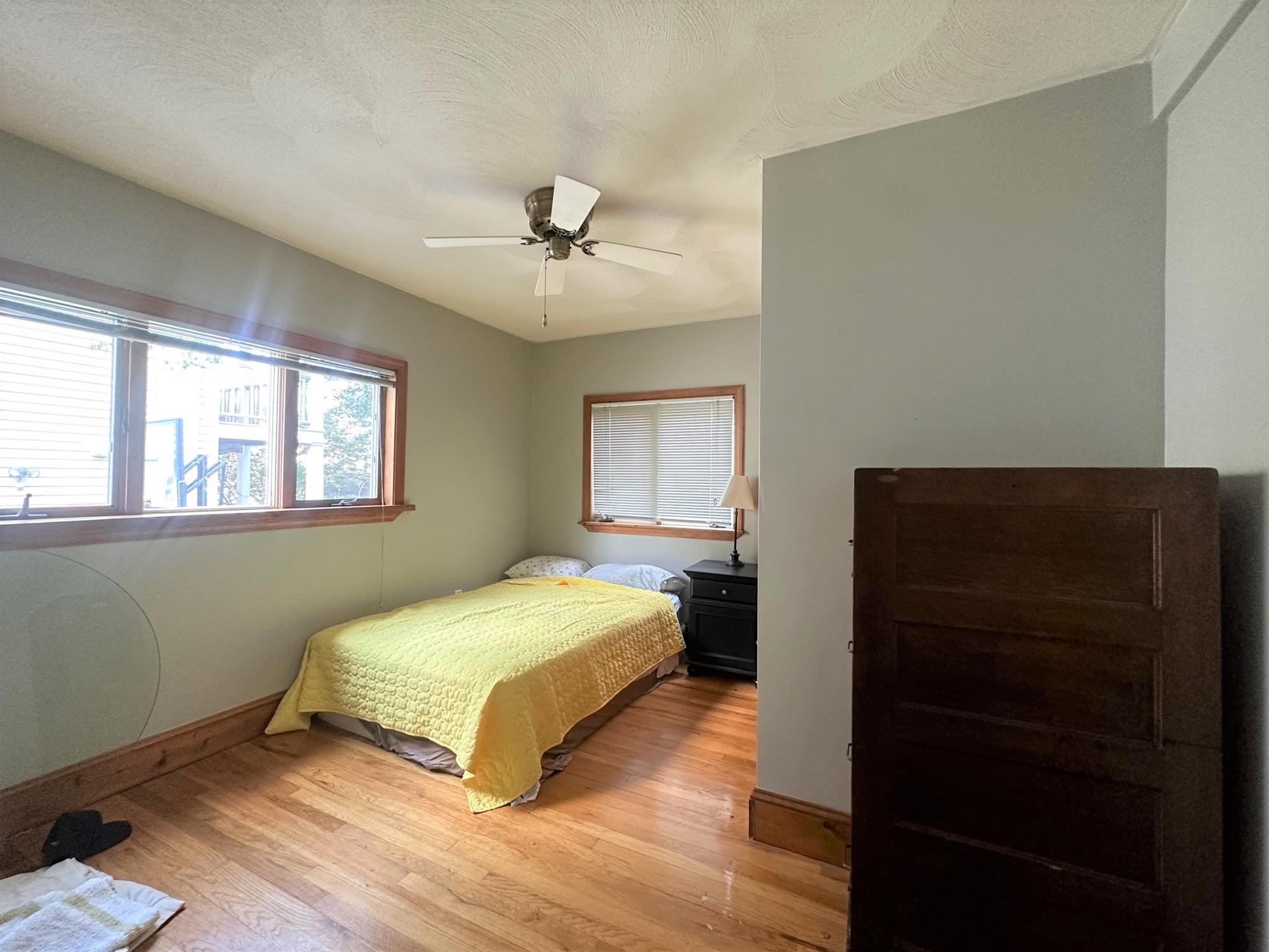 35 Sunset Rd, Davis Square