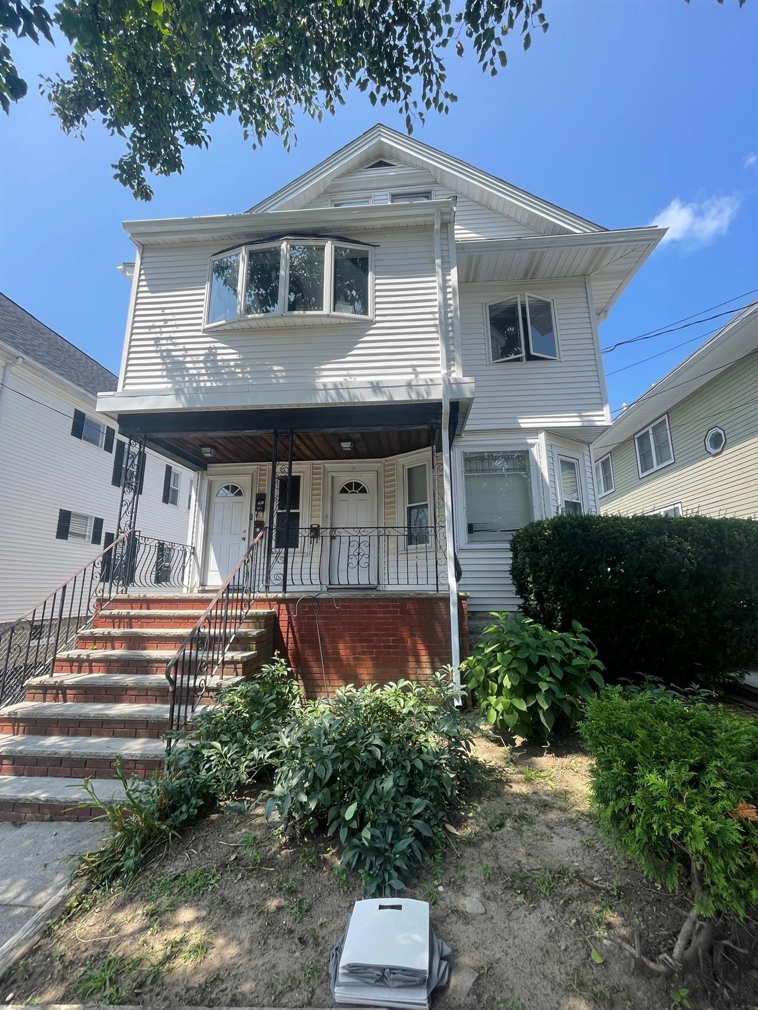 127 Adams St, Teele Square