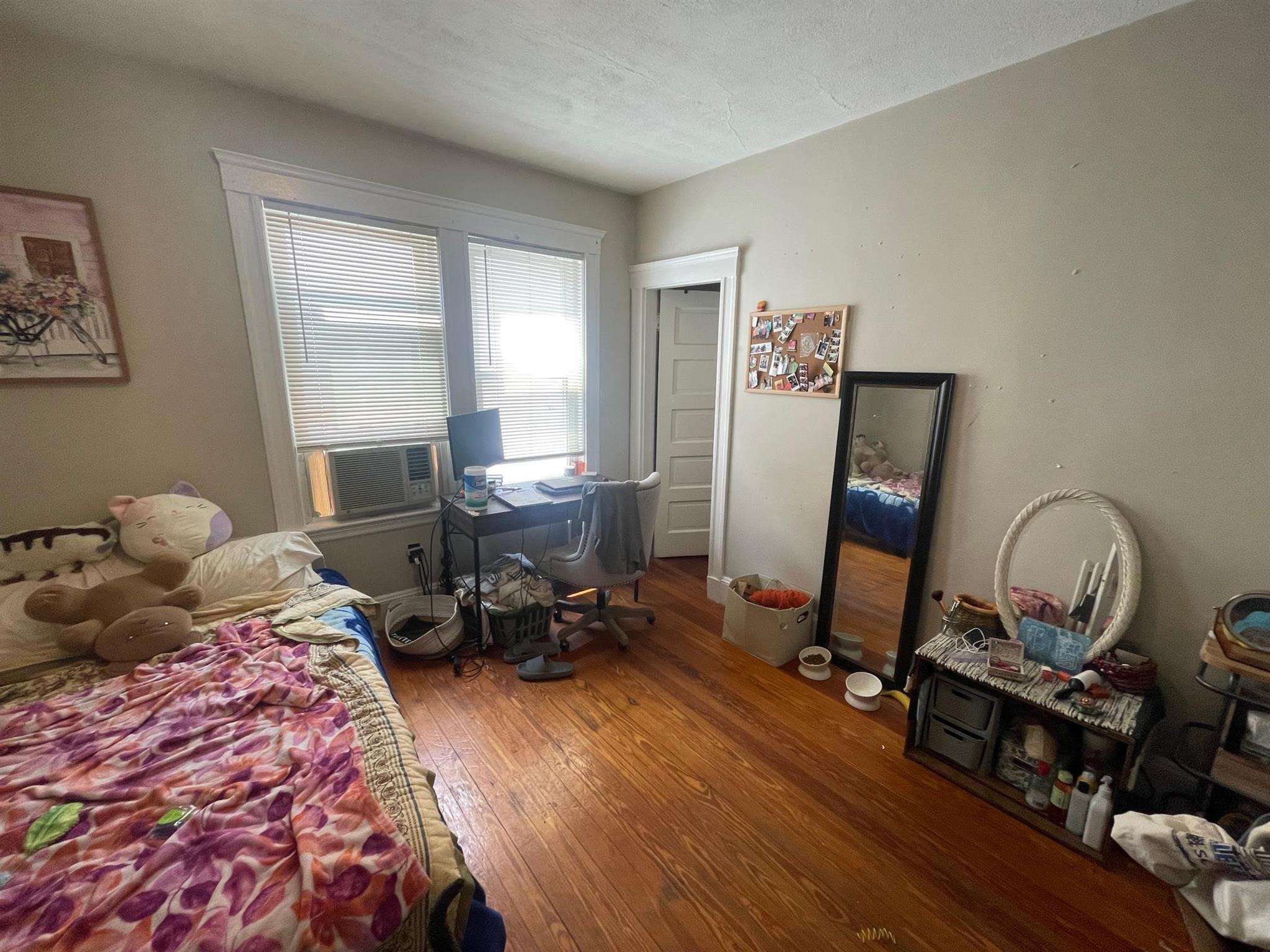 127 Adams St, Teele Square