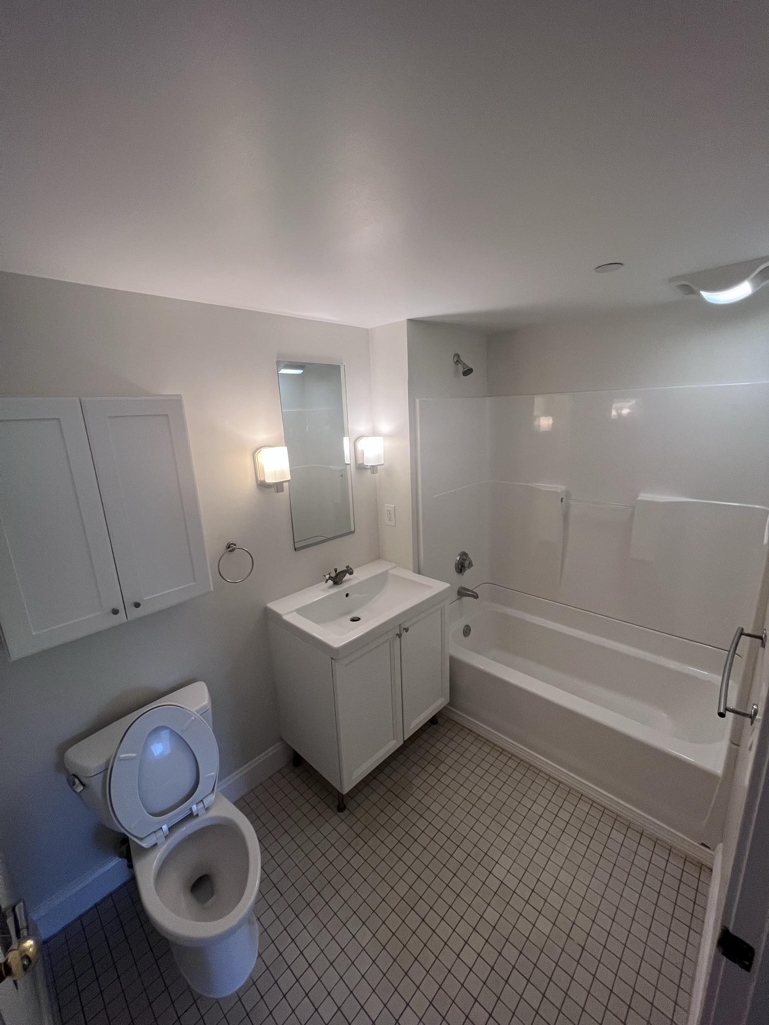 1008 Massachusetts Ave, Harvard Square