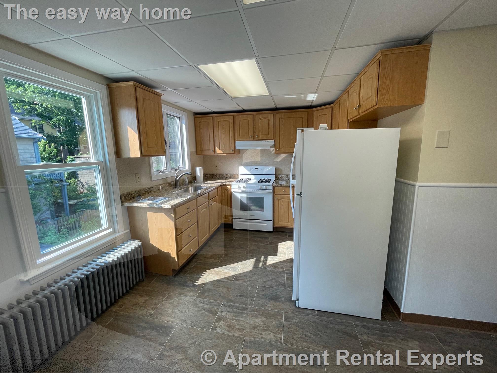 16 Porter, Porter Square