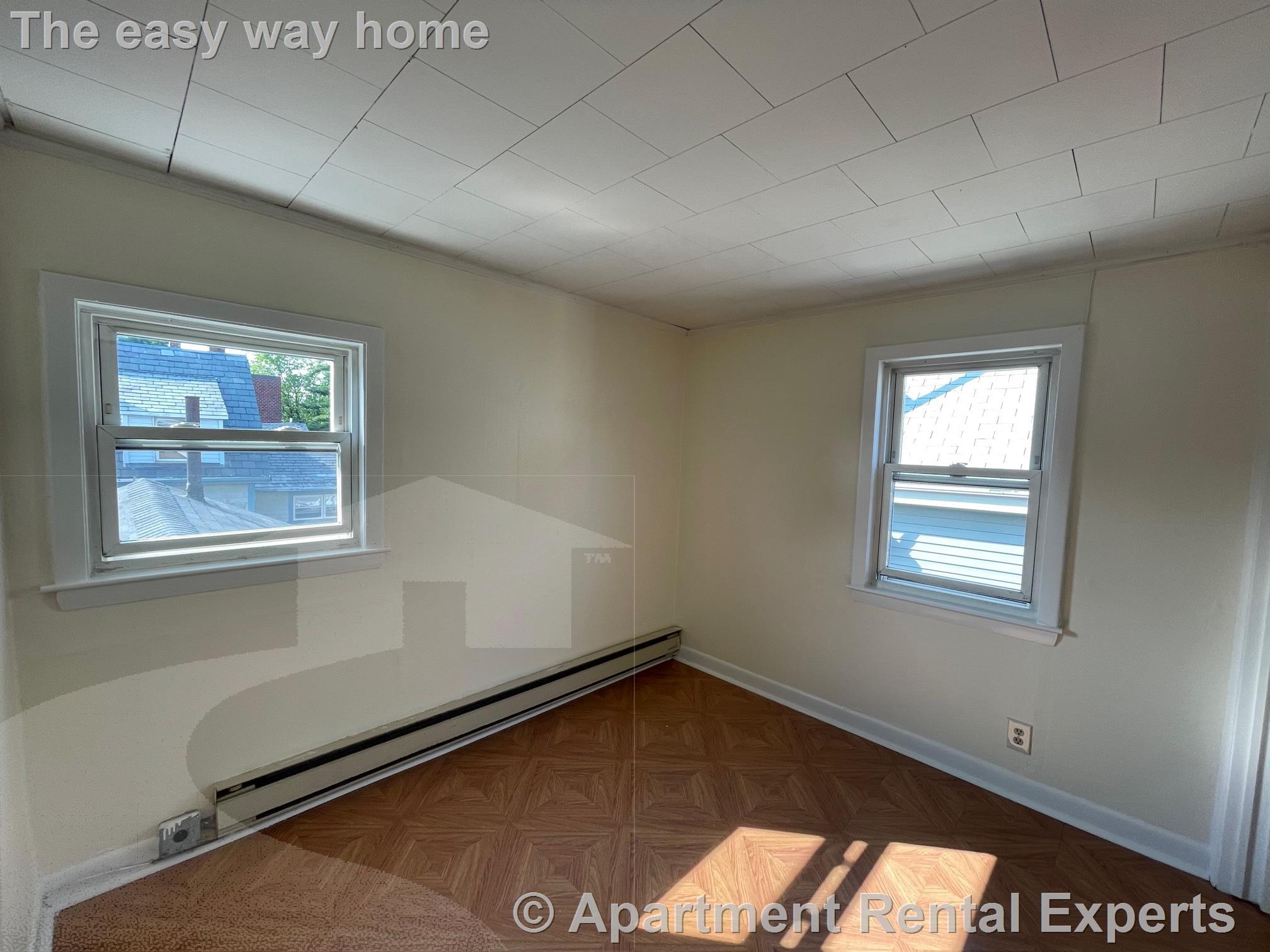 16 Porter, Porter Square