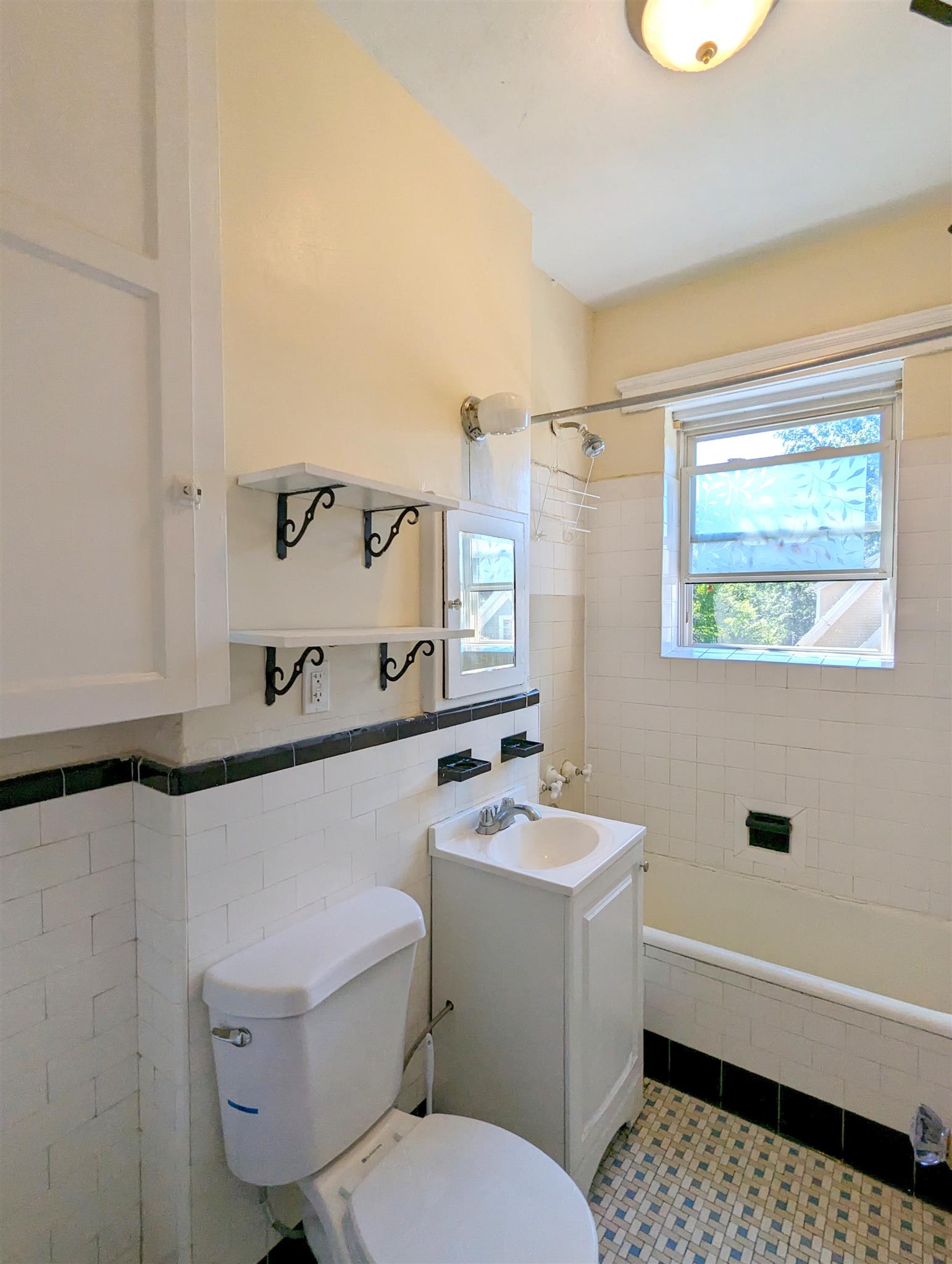 10 Wendell St, Baldwin