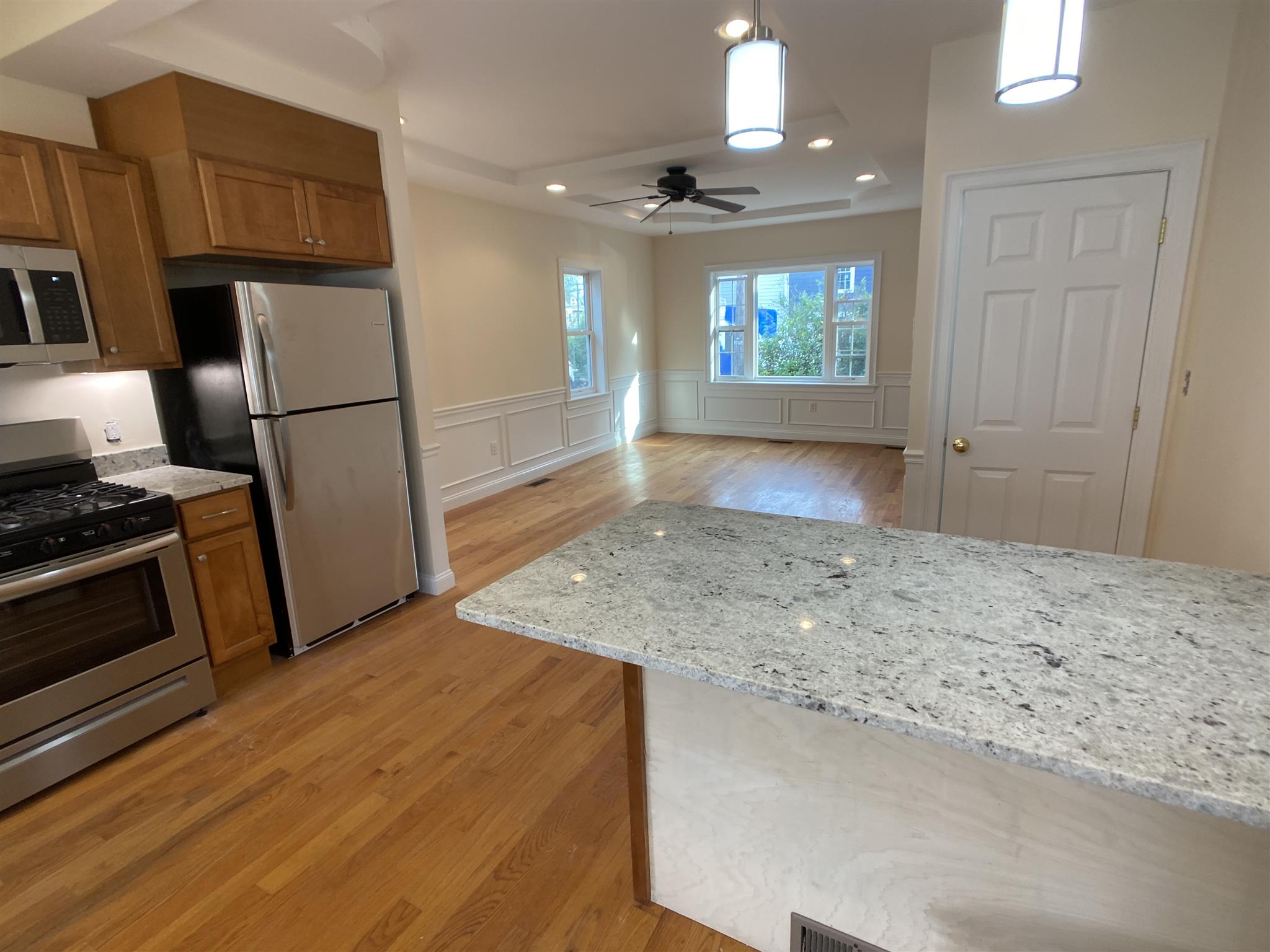 9 Winthrop Cr, Medford