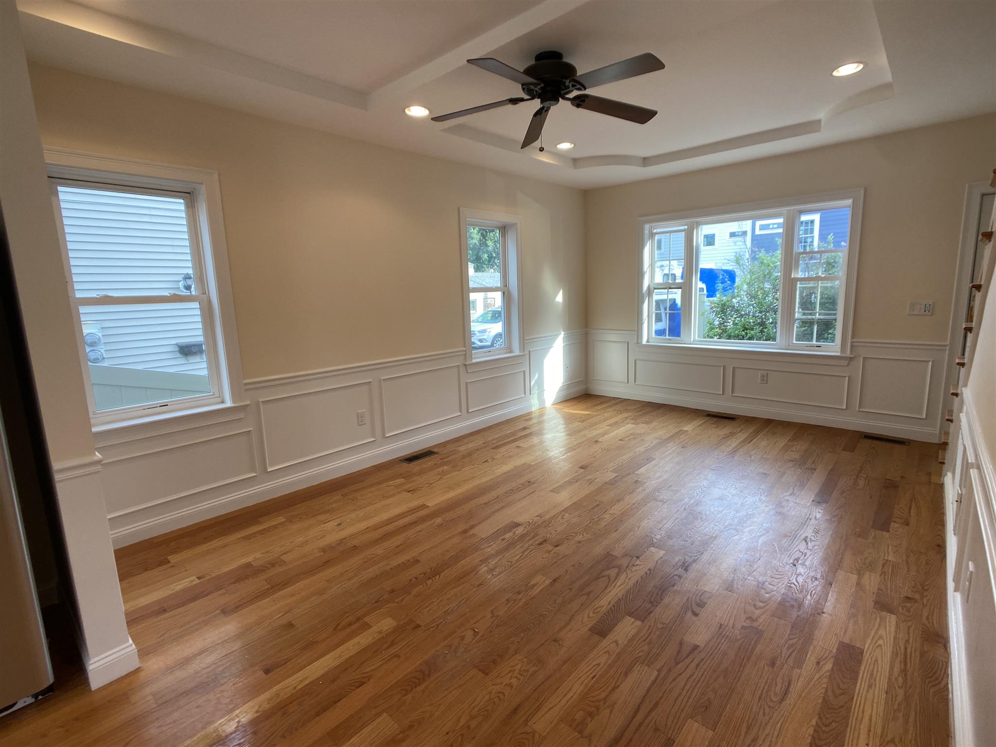 9 Winthrop Cr, Medford