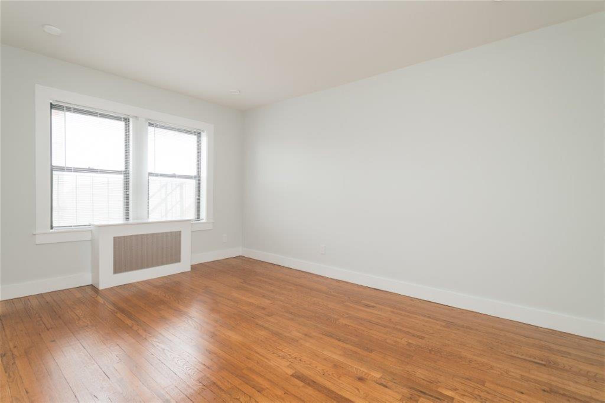 123 Highland Ave, Prospect Hill