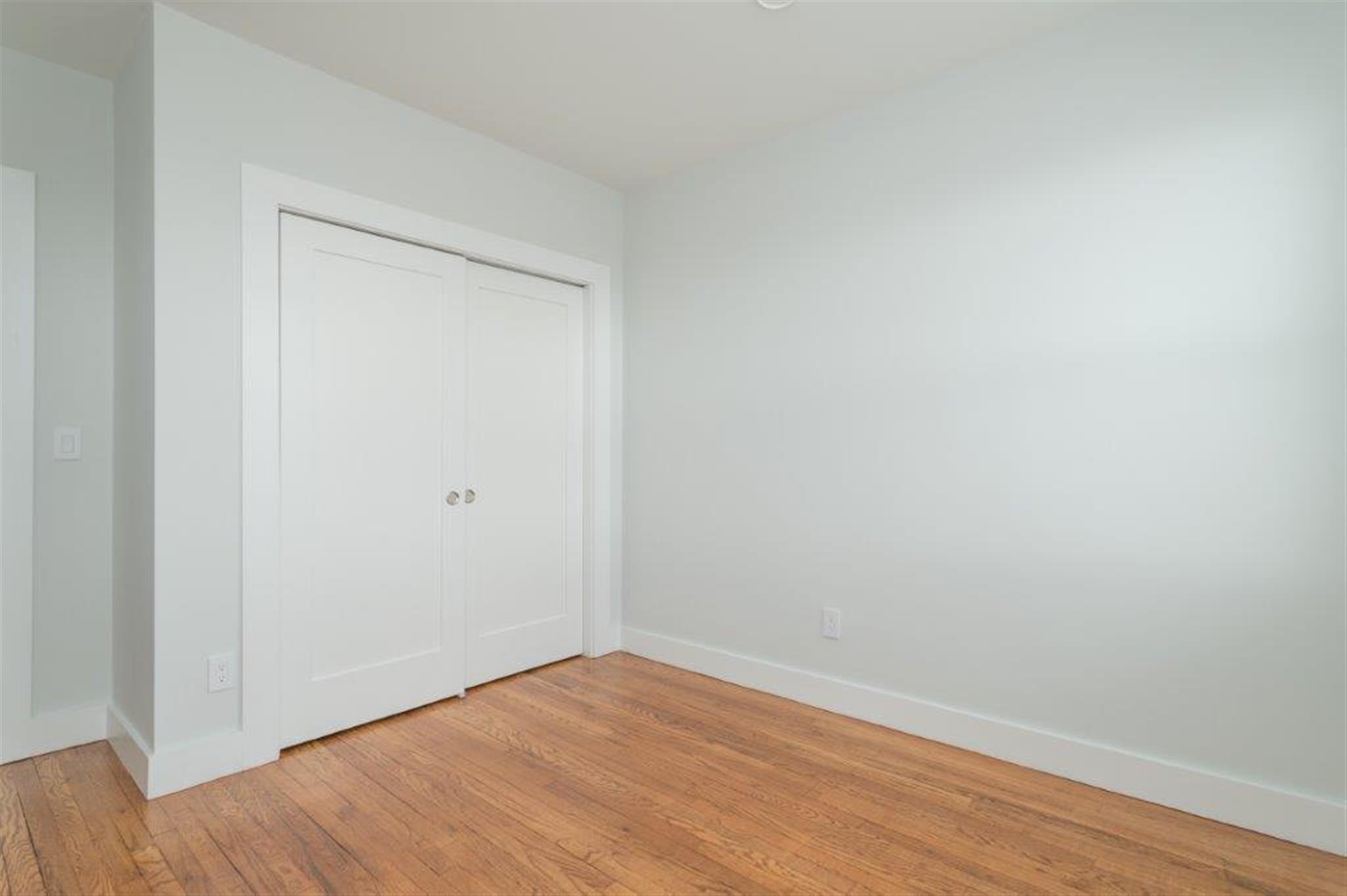 123 Highland Ave, Prospect Hill