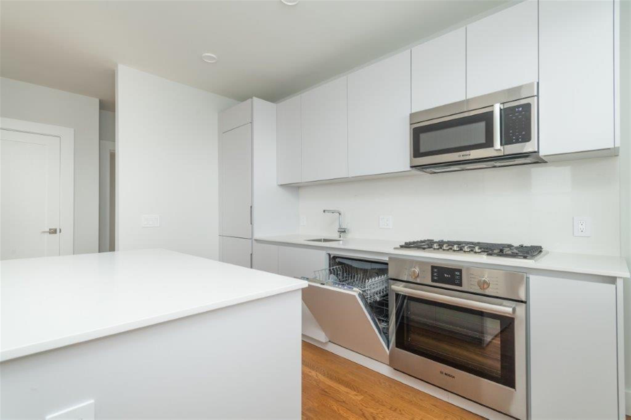 123 Highland Ave, Prospect Hill