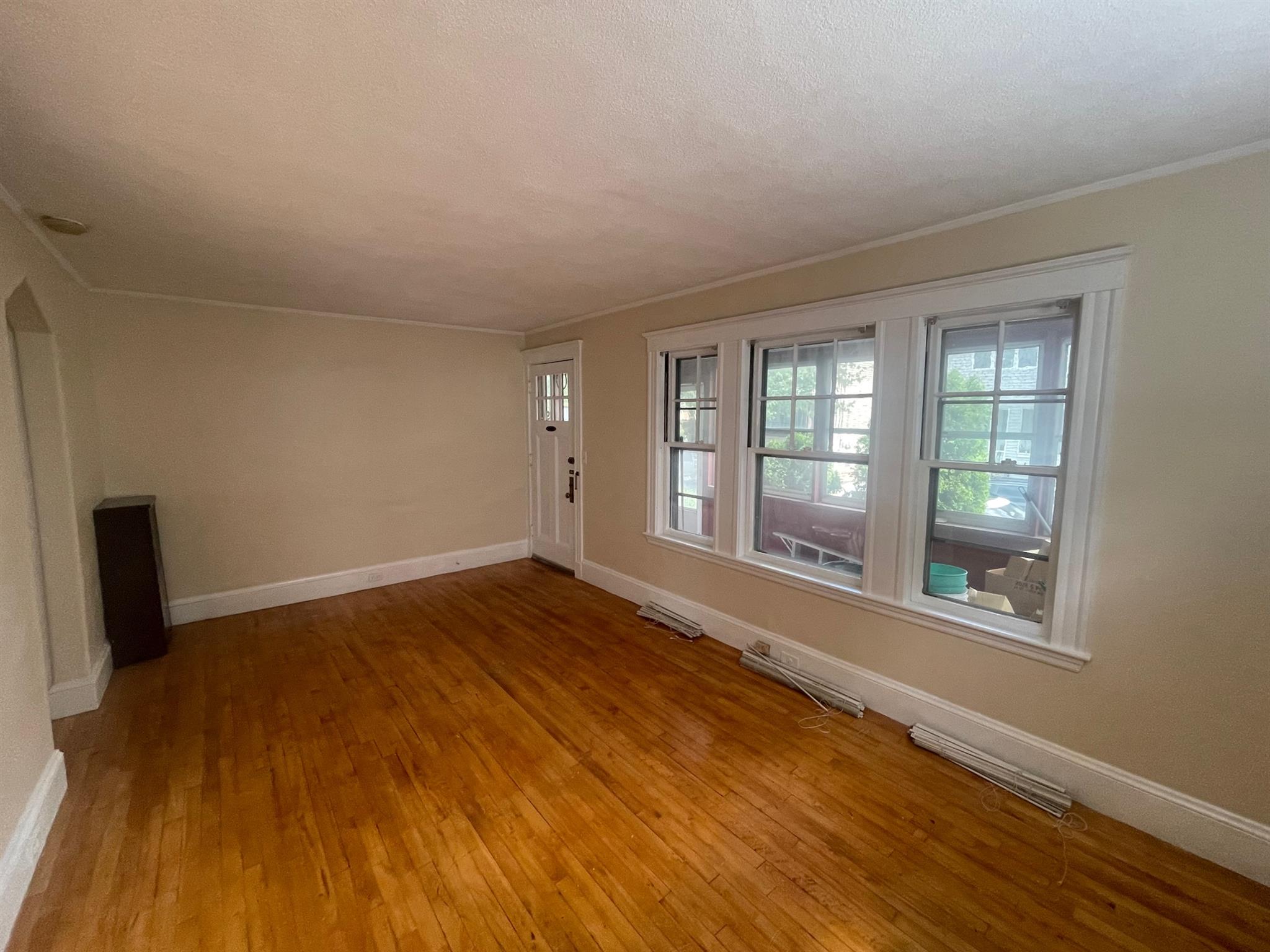 19 Corinthian, Davis Square