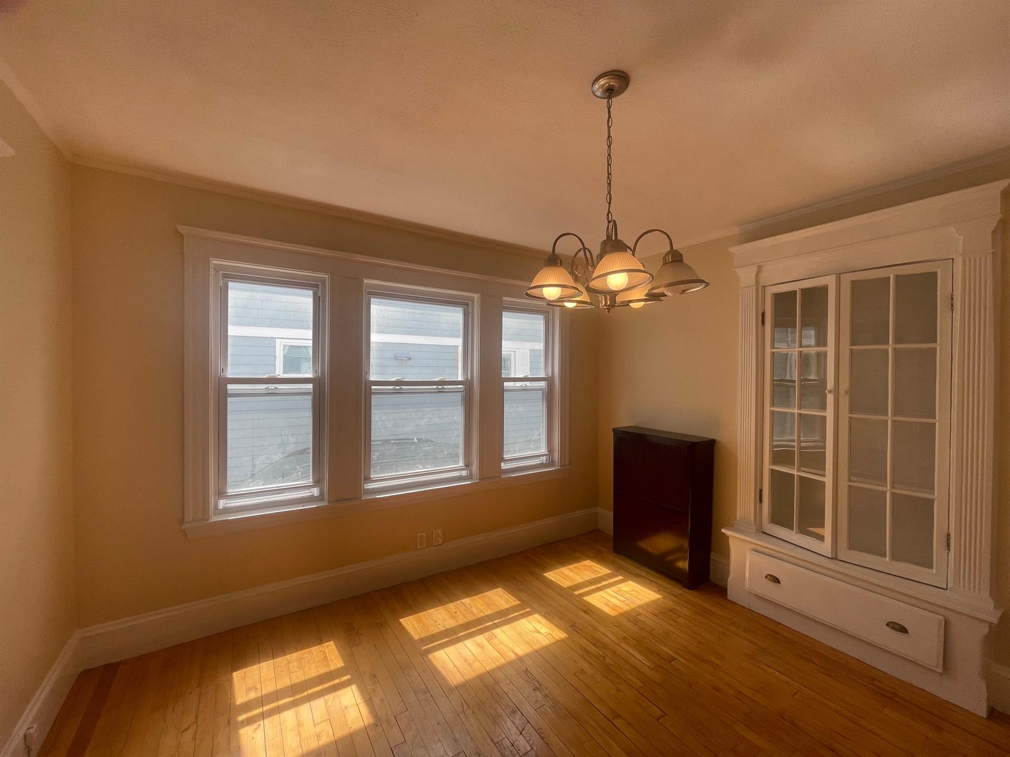 19 Corinthian Rd, Davis Square