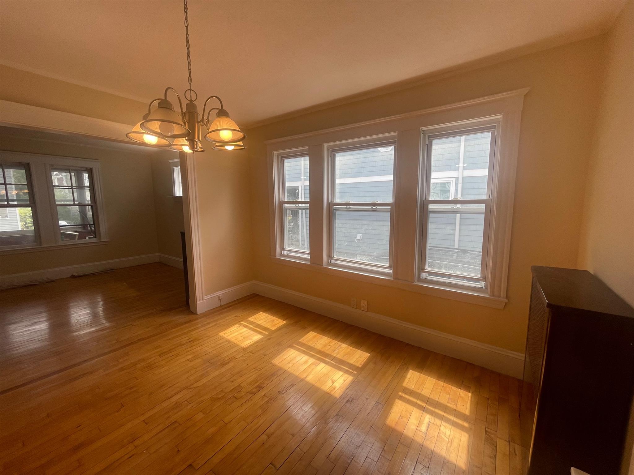 19 Corinthian Rd, Davis Square