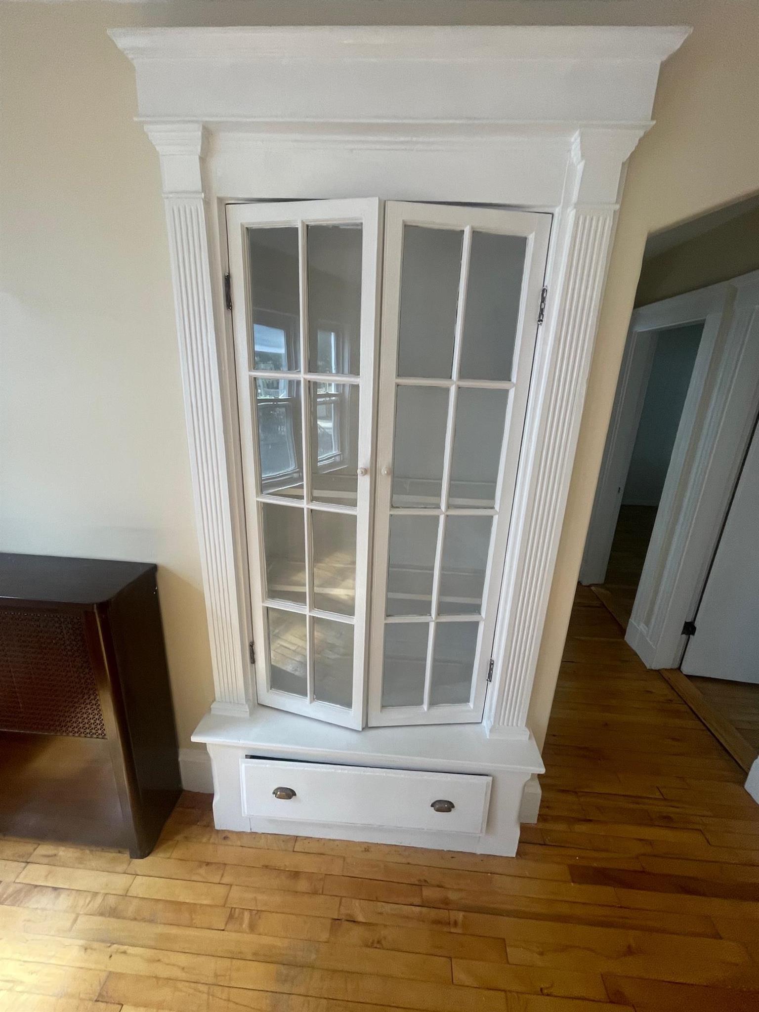 19 Corinthian Rd, Davis Square