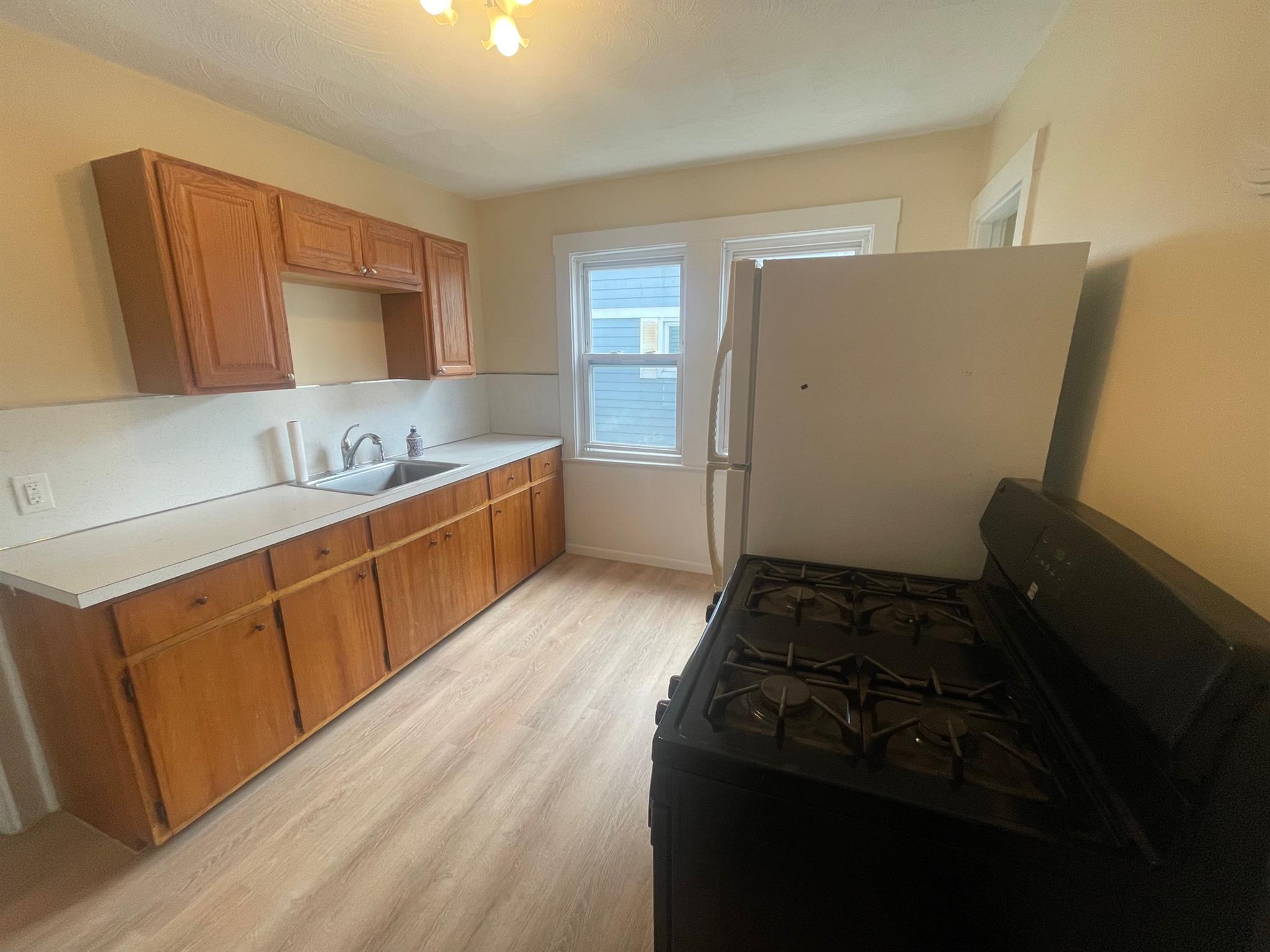 19 Corinthian, Davis Square