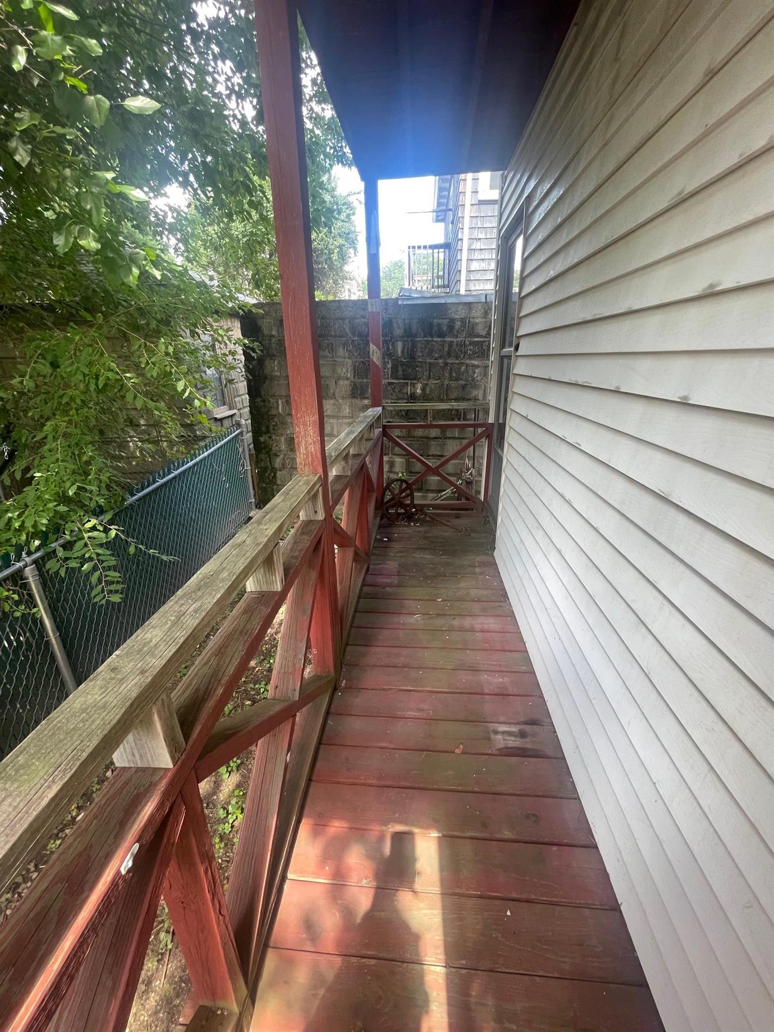 19 Corinthian, Davis Square