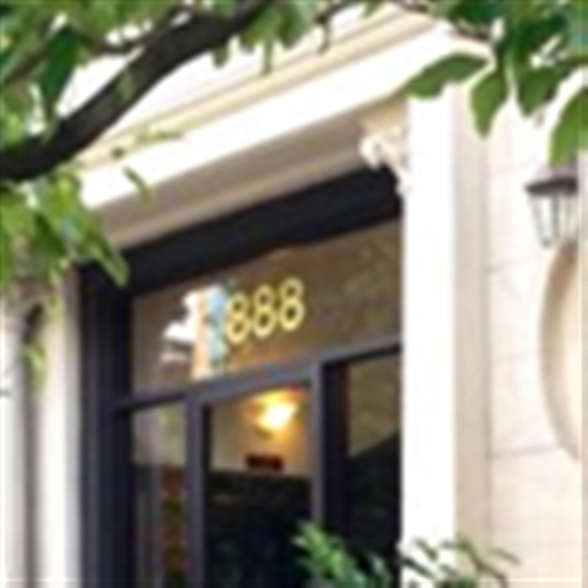 888 Massachusetts Ave, Central Square