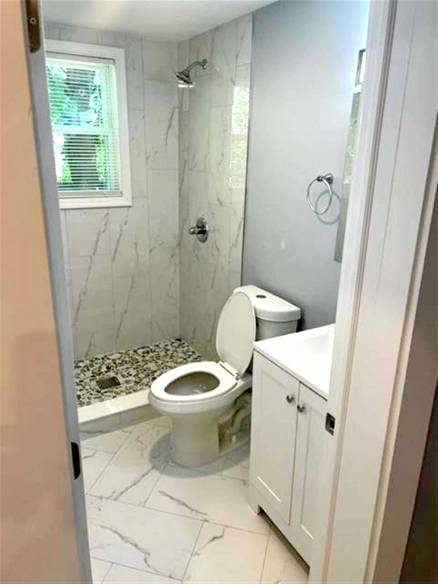 33 Raymond Ave, Teele Square