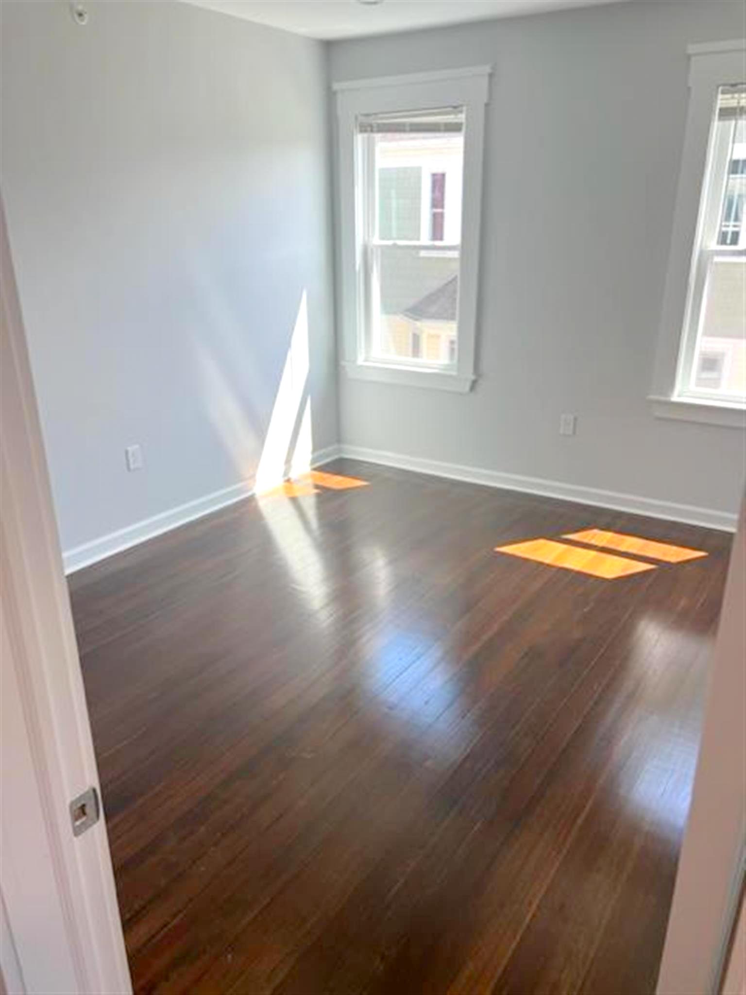 33 Raymond Ave, Teele Square