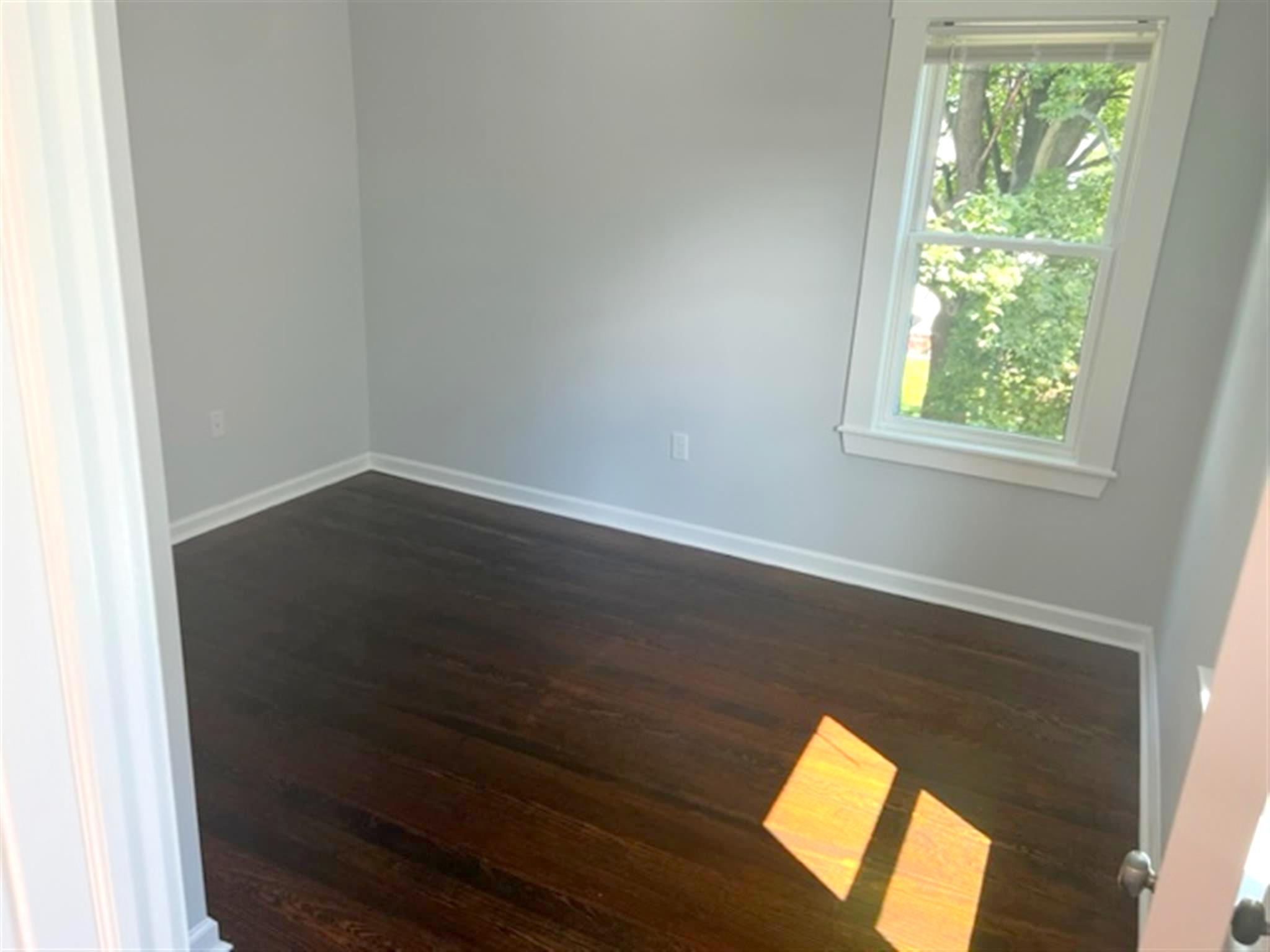 33 Raymond Ave, Teele Square