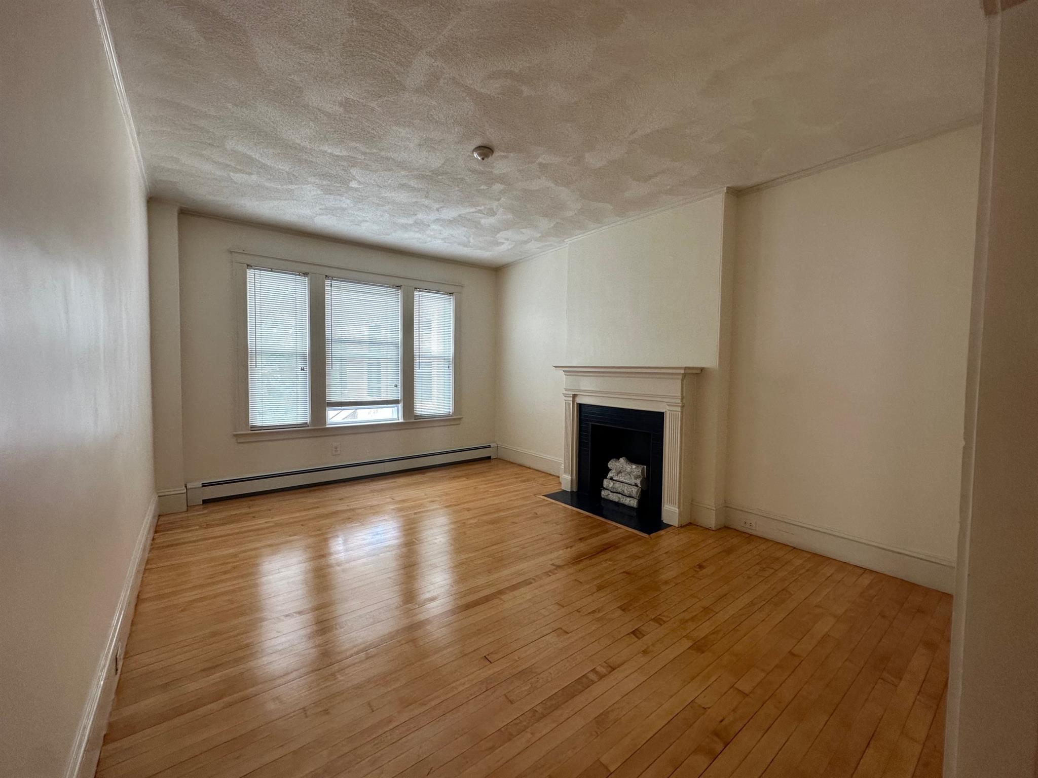 97 Lexington Ave, West Cambridge