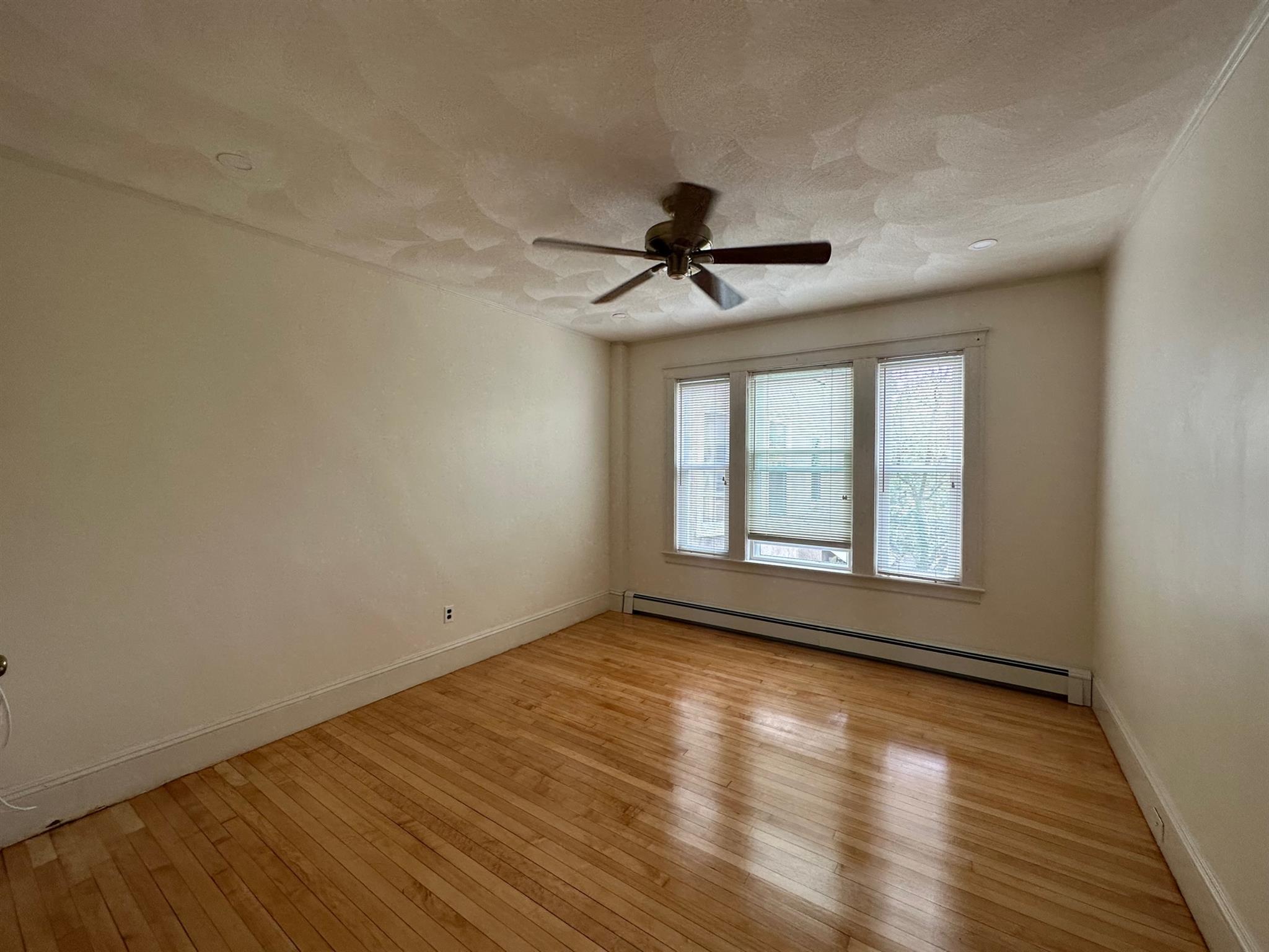 97 Lexington Ave, West Cambridge