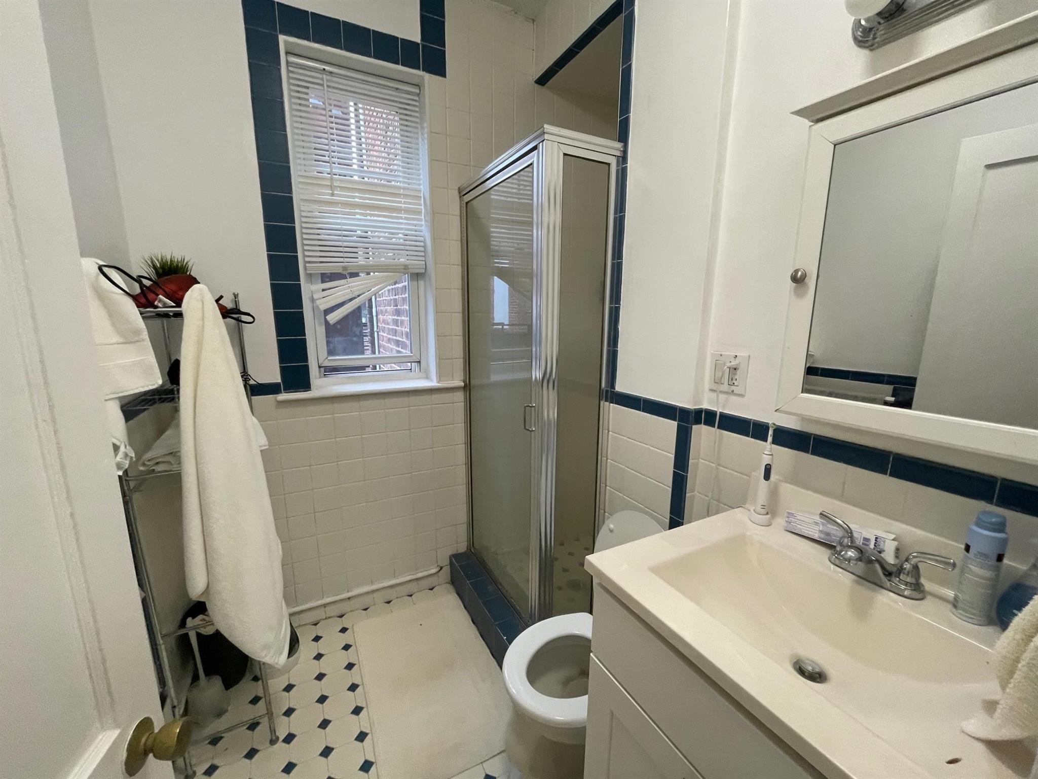 206 Massachusetts Ave, Arlington