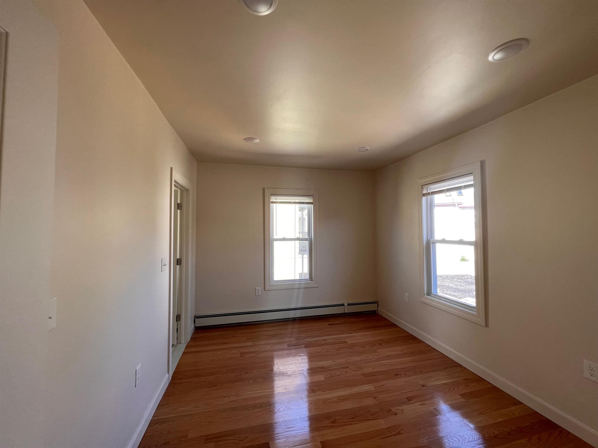 9 Bartlett St, Winter Hill